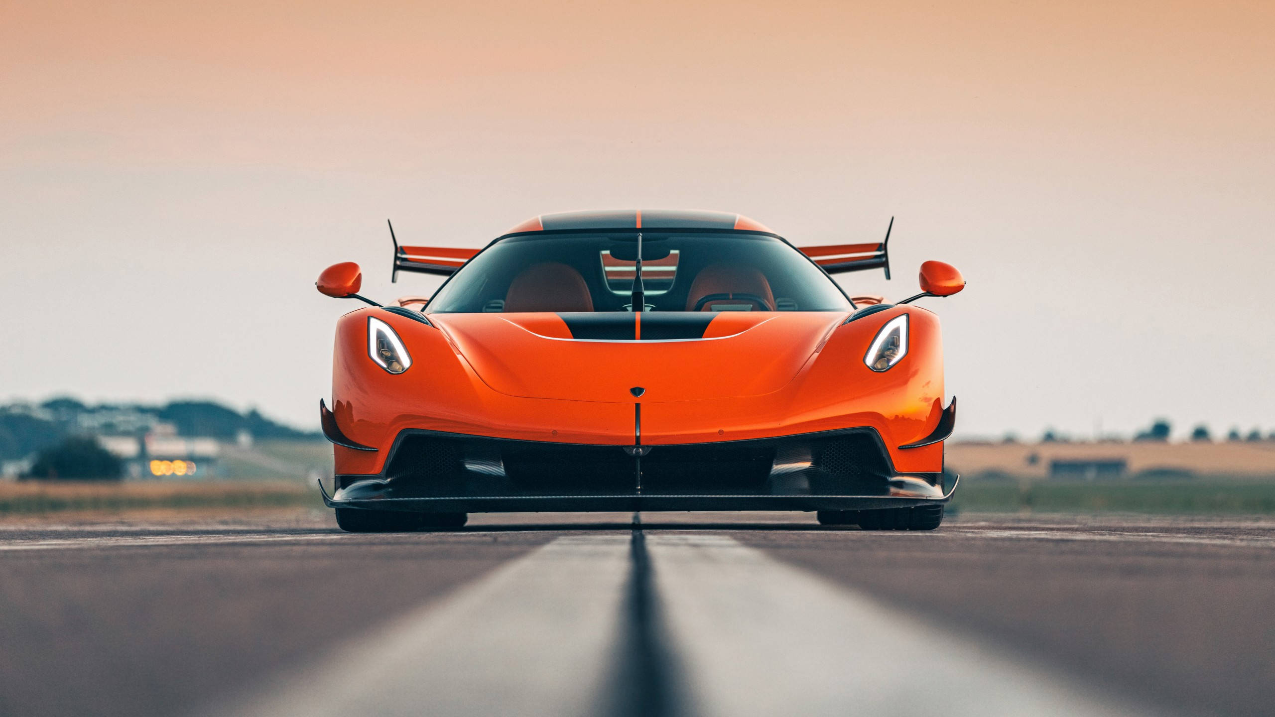 2560x1440 Πορτοκαλί Αυτοκίνητο Koenigsegg Jesko Ταπετσαρία