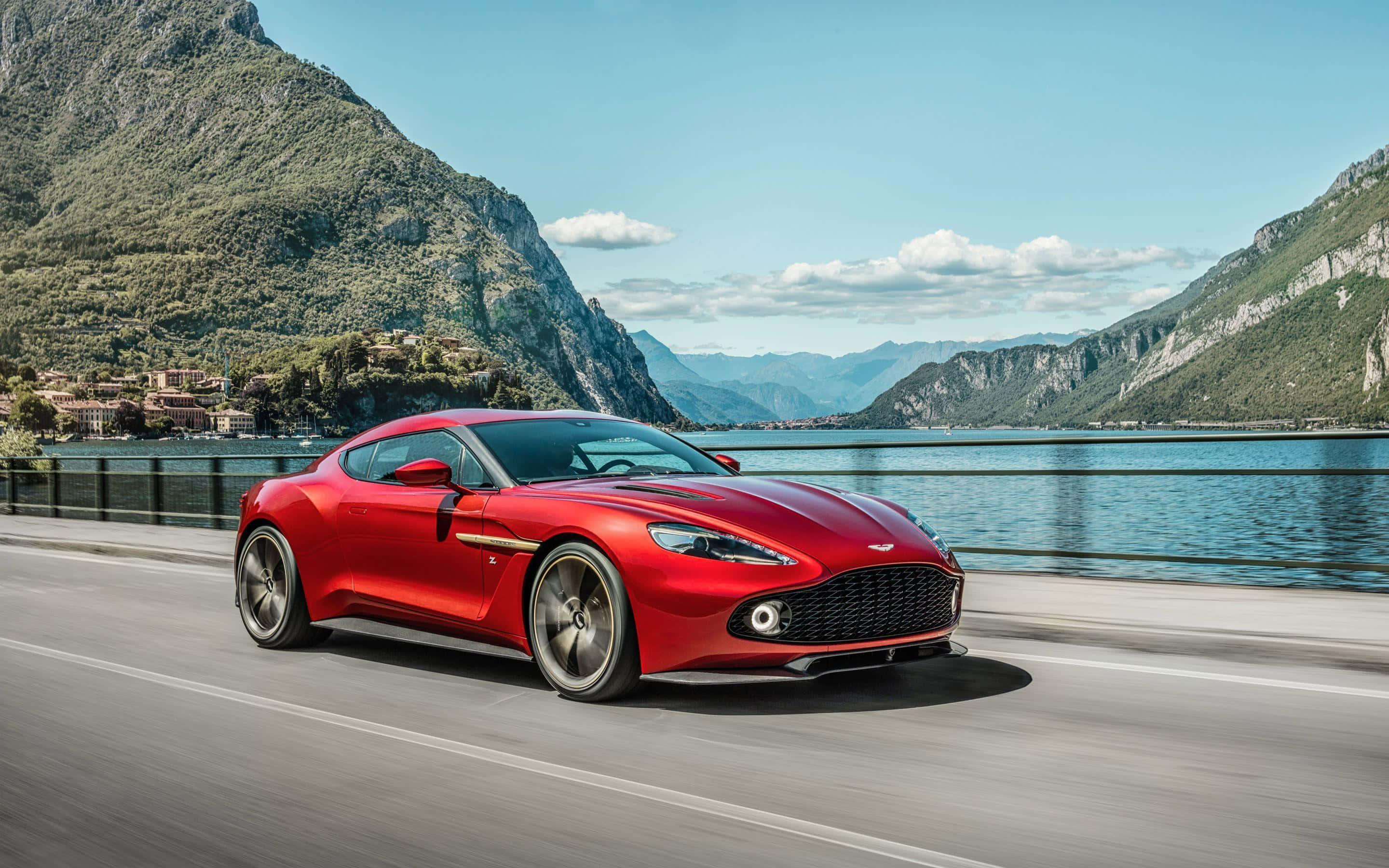 Aston Martin Vanquish σε όλο του το μεγαλείο Ταπετσαρία