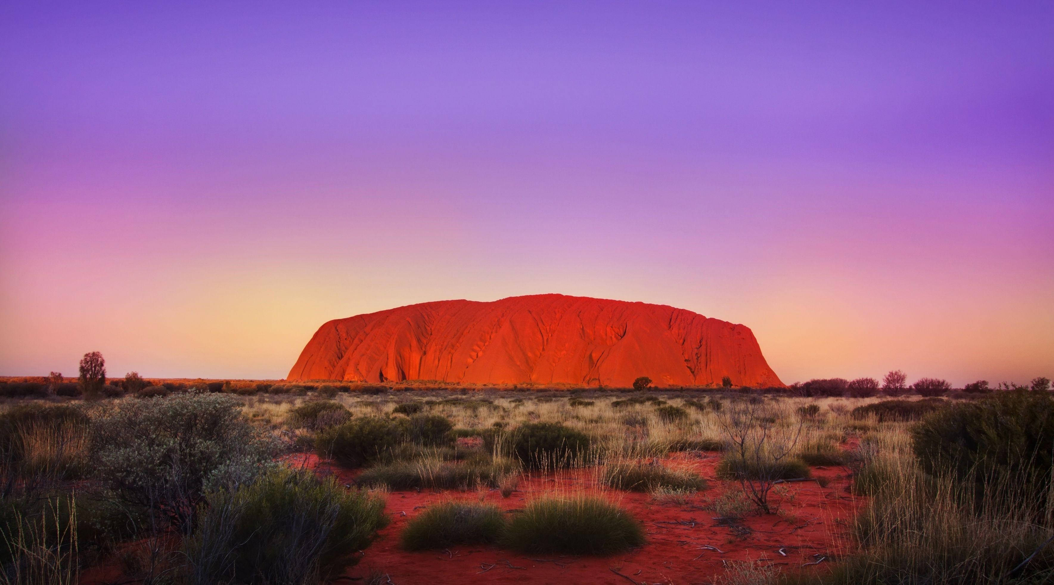 Όμορφο Ηλιοβασίλεμα στο Ayers Rock Ταπετσαρία