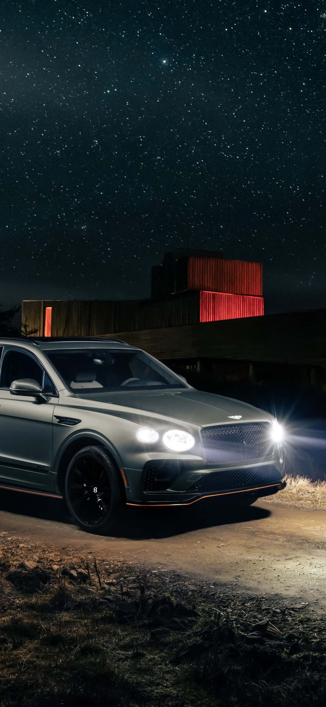 το νέο bentley bentayga φαίνεται τη νύχτα Ταπετσαρία