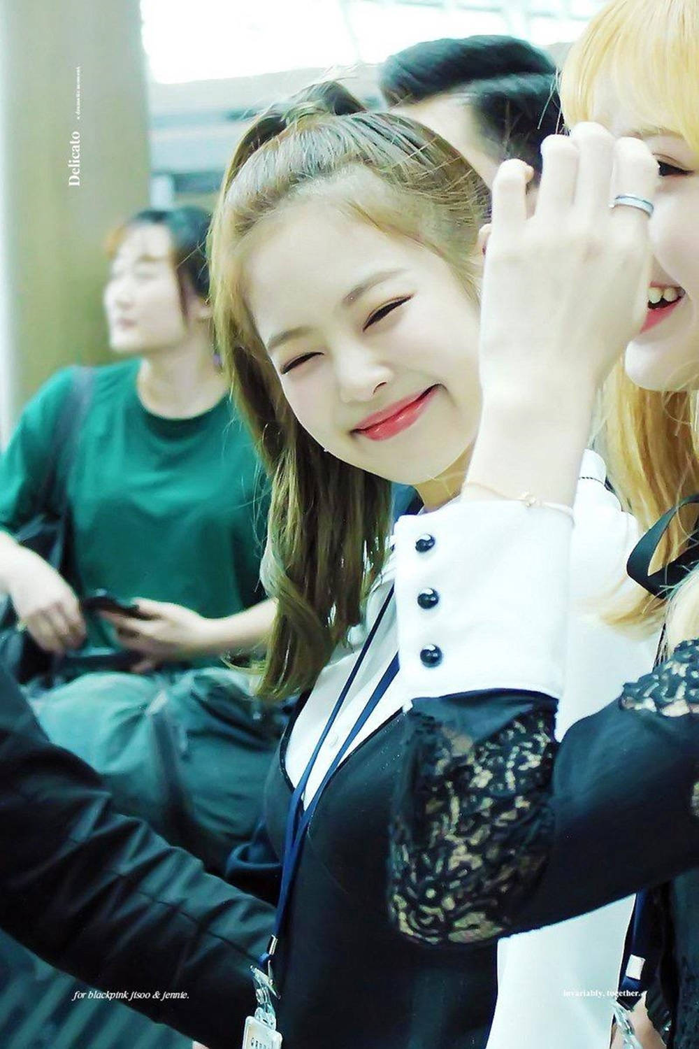 Blackpink Χαριτωμένη Jennie Στρογγυλό Πρόσωπο Ταπετσαρία