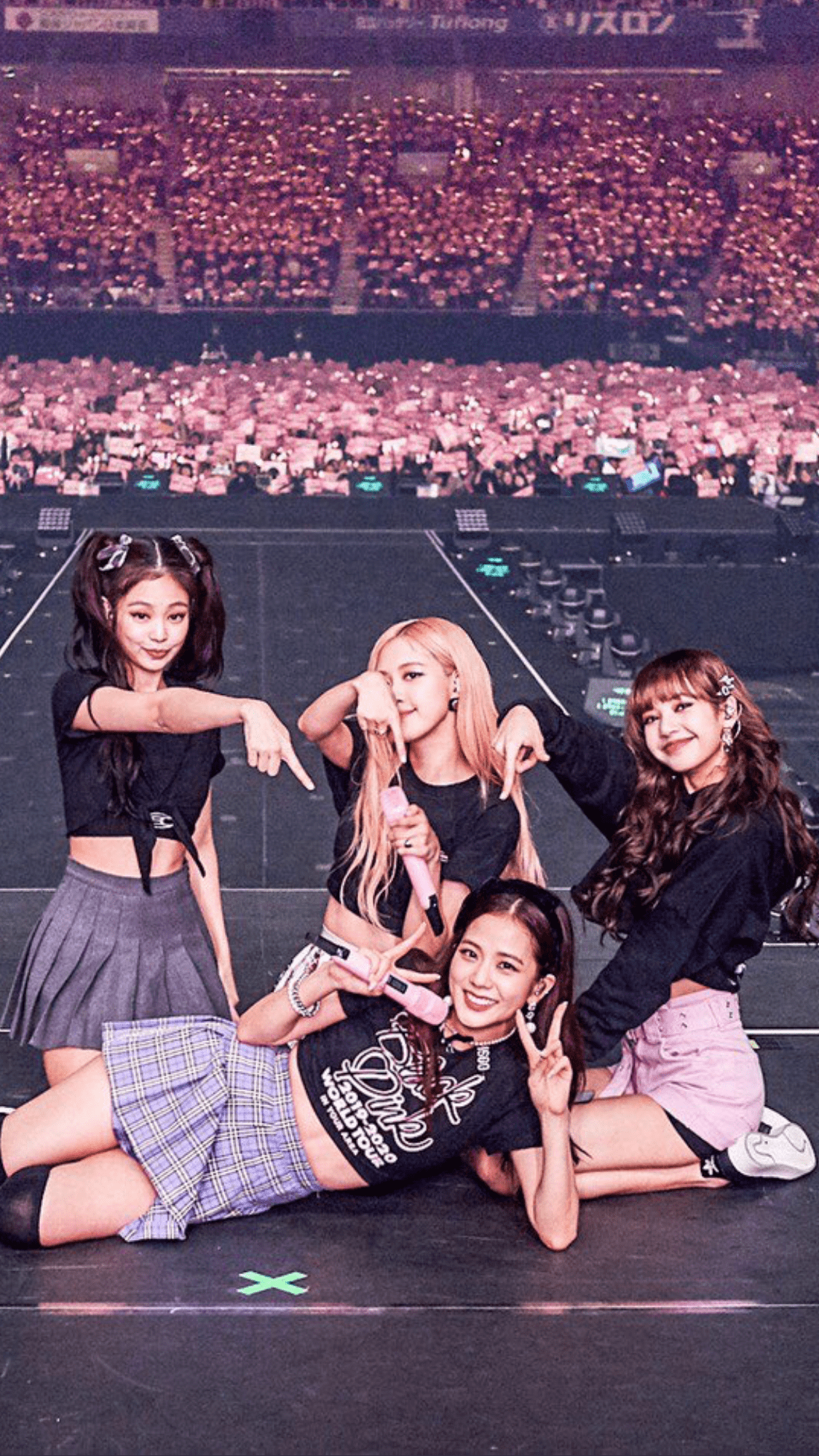 Αστρικό Στυλ και Ενέργεια - Blackpink σε Συναυλία Ταπετσαρία