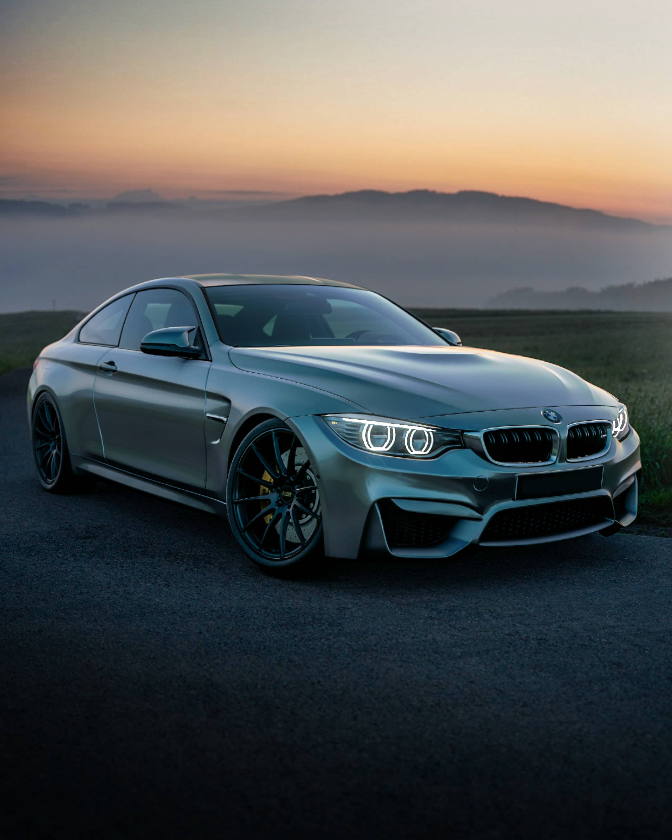 Νιώστε Δυναμικοί στη Νέα BMW F83 M4 Ταπετσαρία