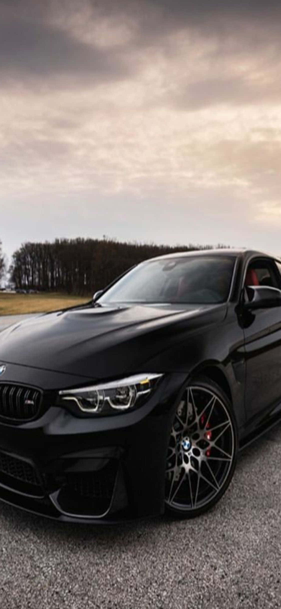 BMW M4 Coupe και iPhone X: Απόλυτα Ταιριασμένα Ταπετσαρία