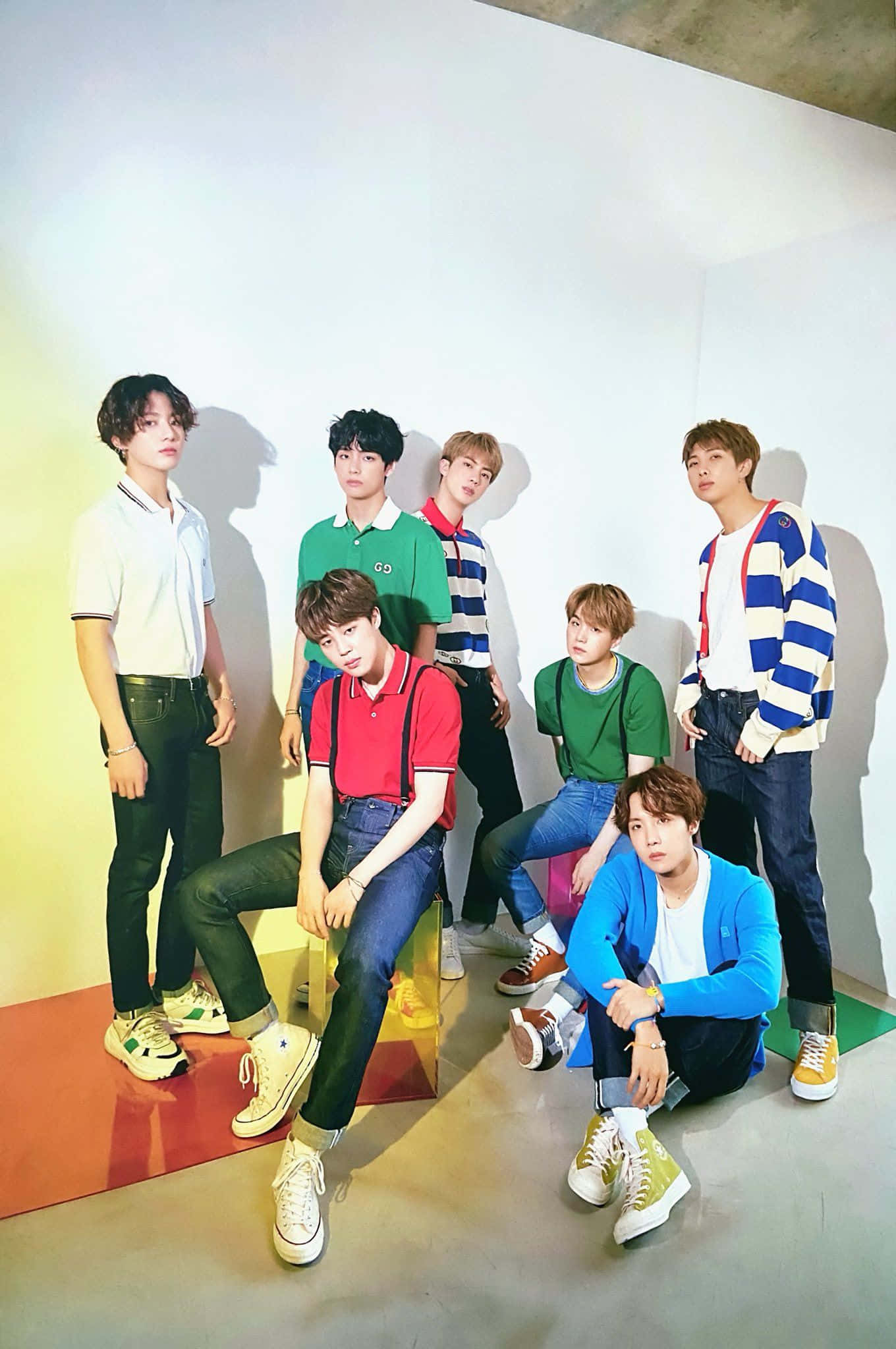 BTS Φωτογράφηση με Καθημερινά Ρούχα Ταπετσαρία