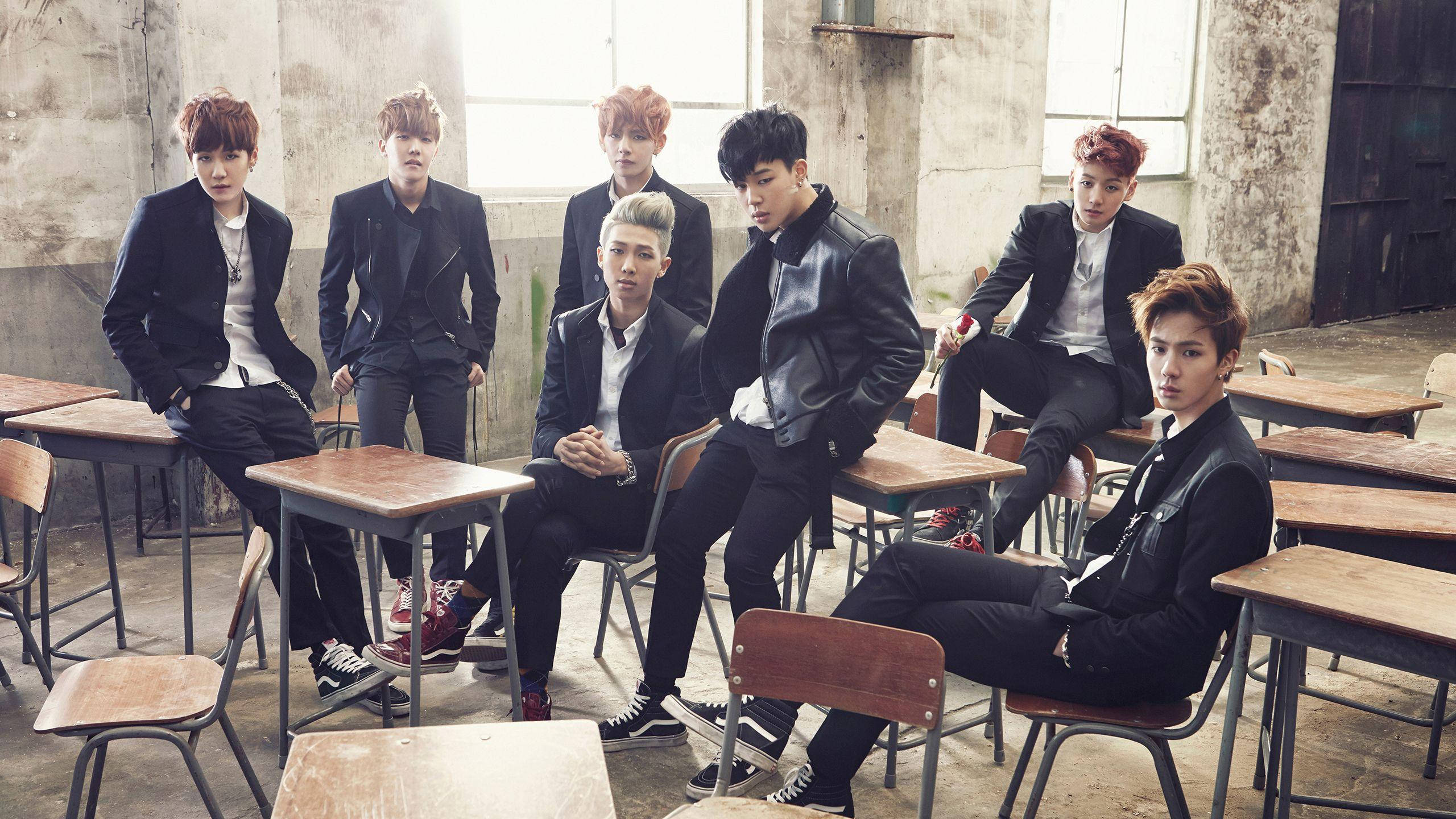 BTS Desktop "Boy In Luv" Σκηνή Ταπετσαρία