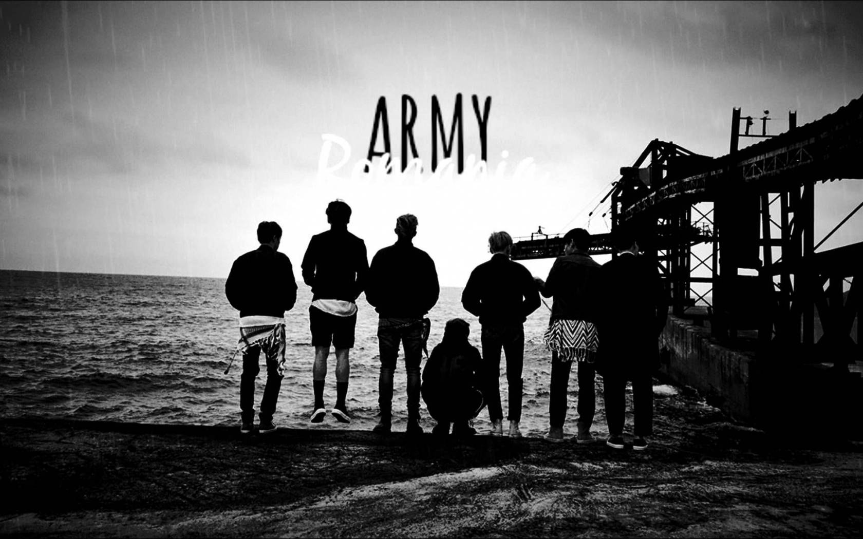 BTS δίπλα στη θάλασσα ασπρόμαυρο φόντο για laptop Ταπετσαρία