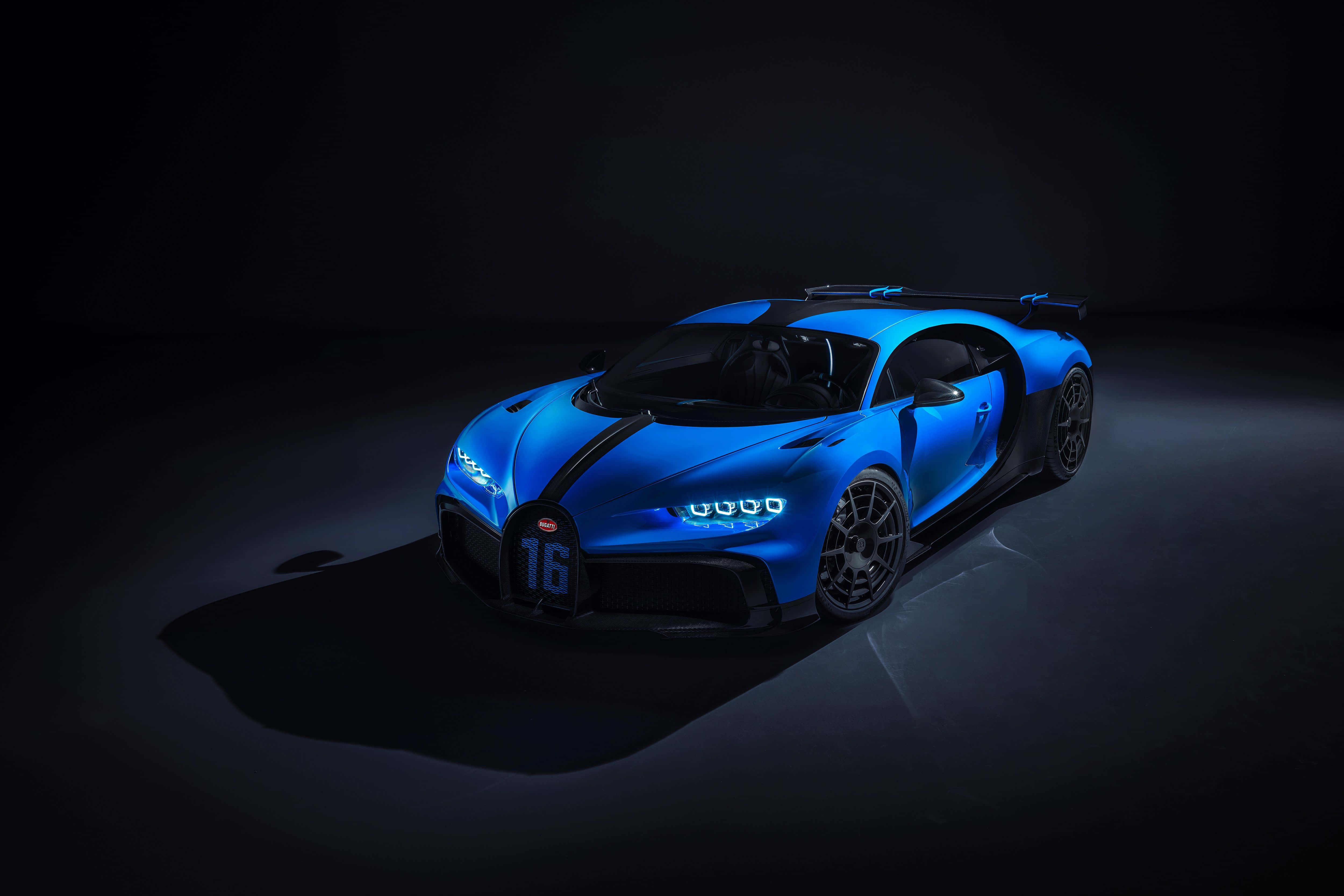 Η Πολυτελής Κομψότητα μιας Bugatti Ταπετσαρία