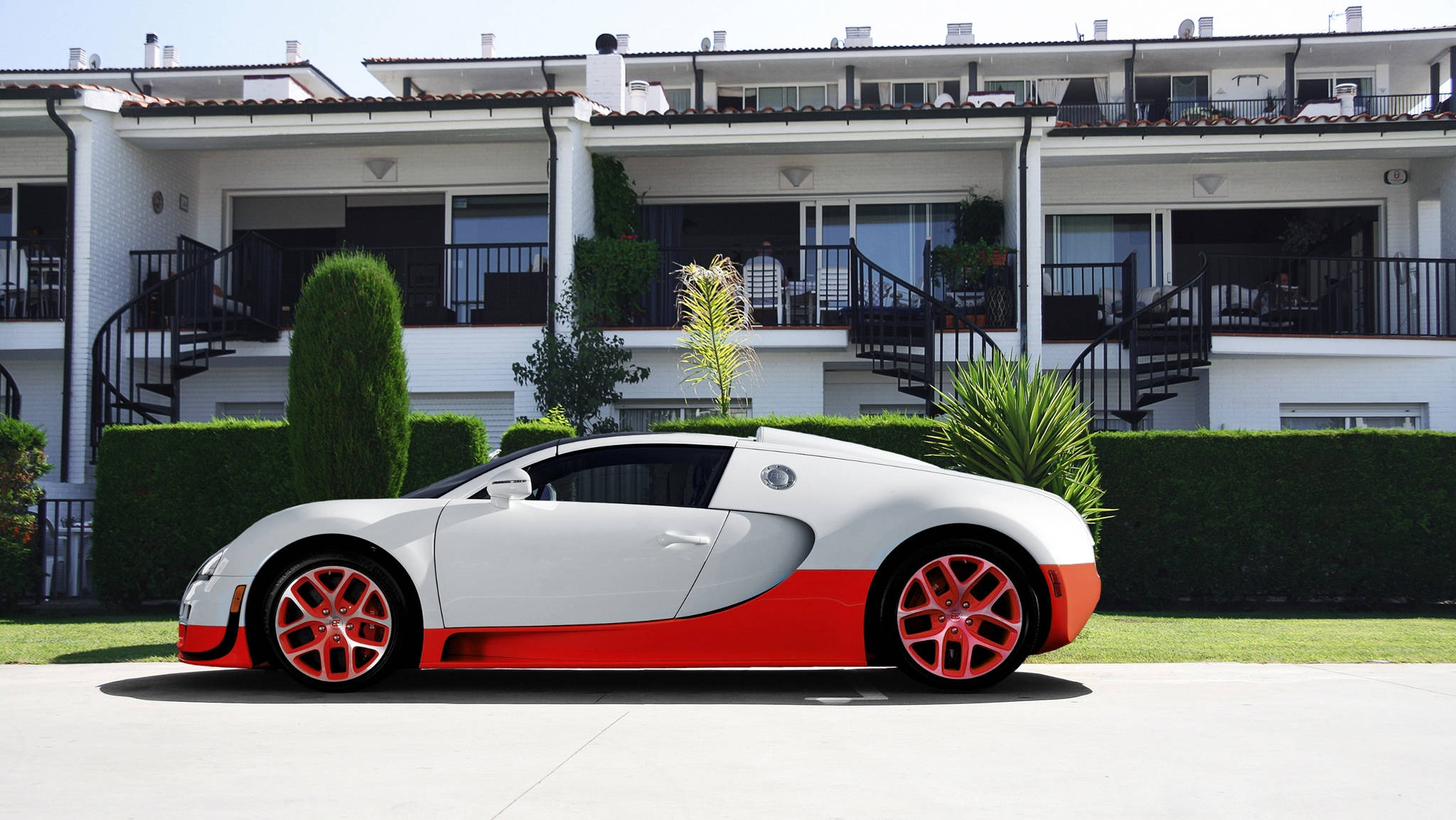 Άσπρη Πορτοκαλί Bugatti Veyron Ταπετσαρία