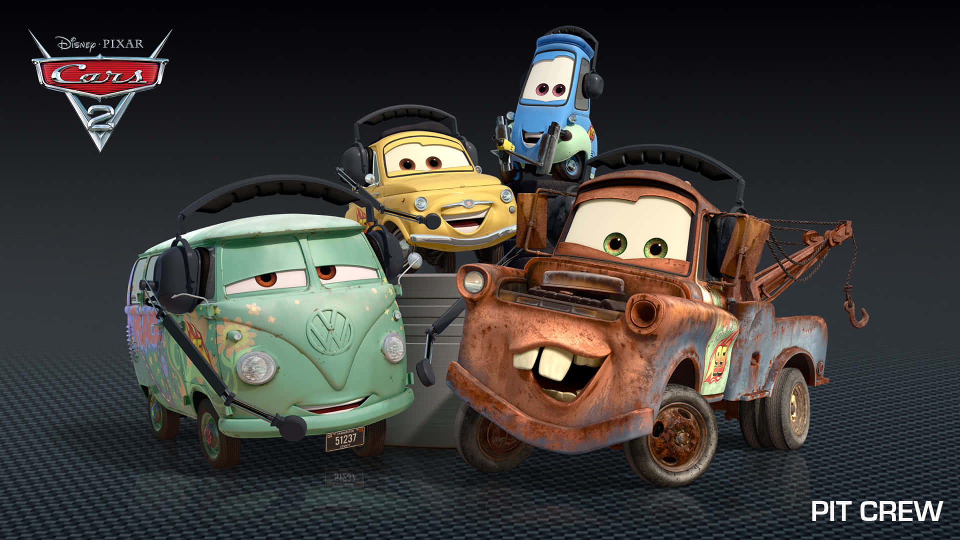 Cars 2: Ο Λάιτνινγκ ΜακΚουίν οδηγεί την επίθεση Ταπετσαρία