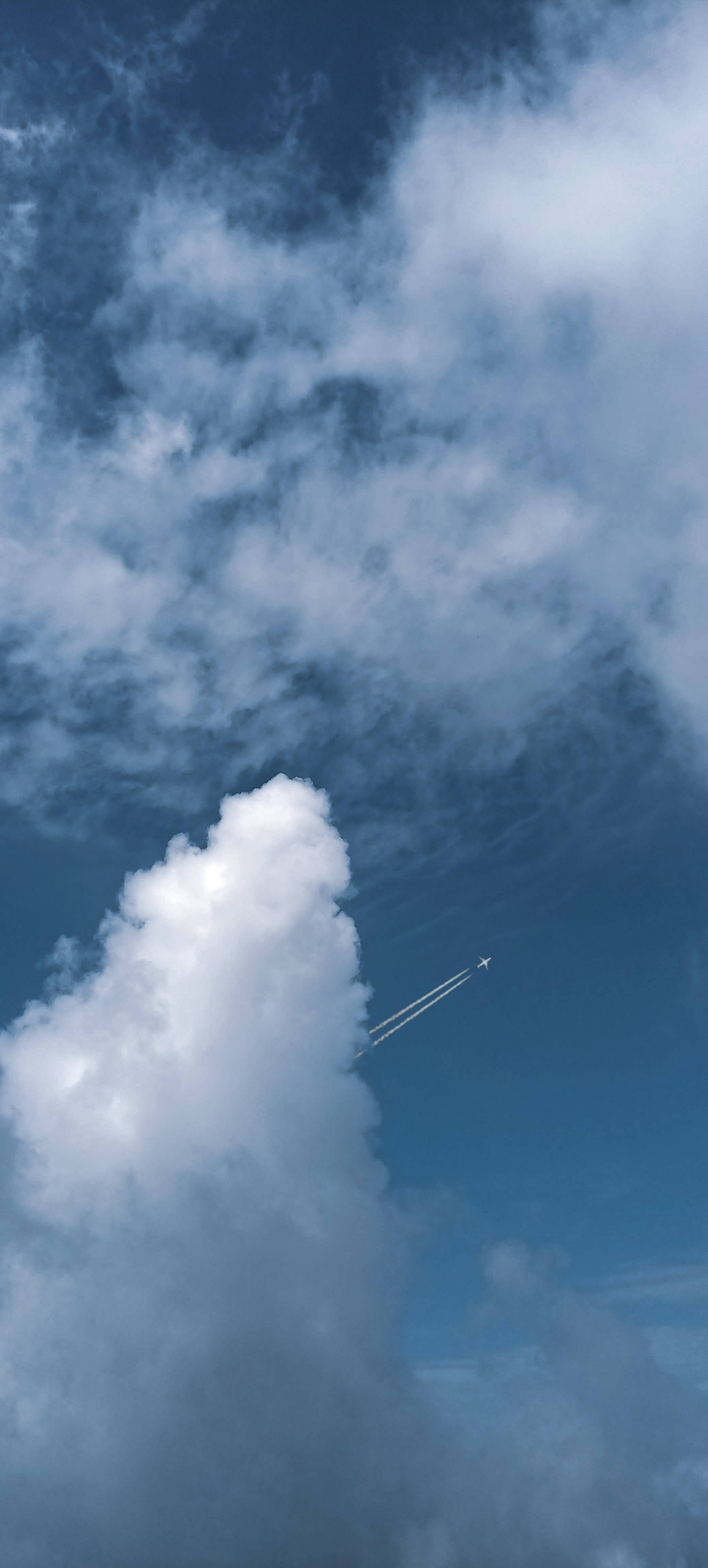Απλό Μπλε Αισθητικό Contrails Ταπετσαρία