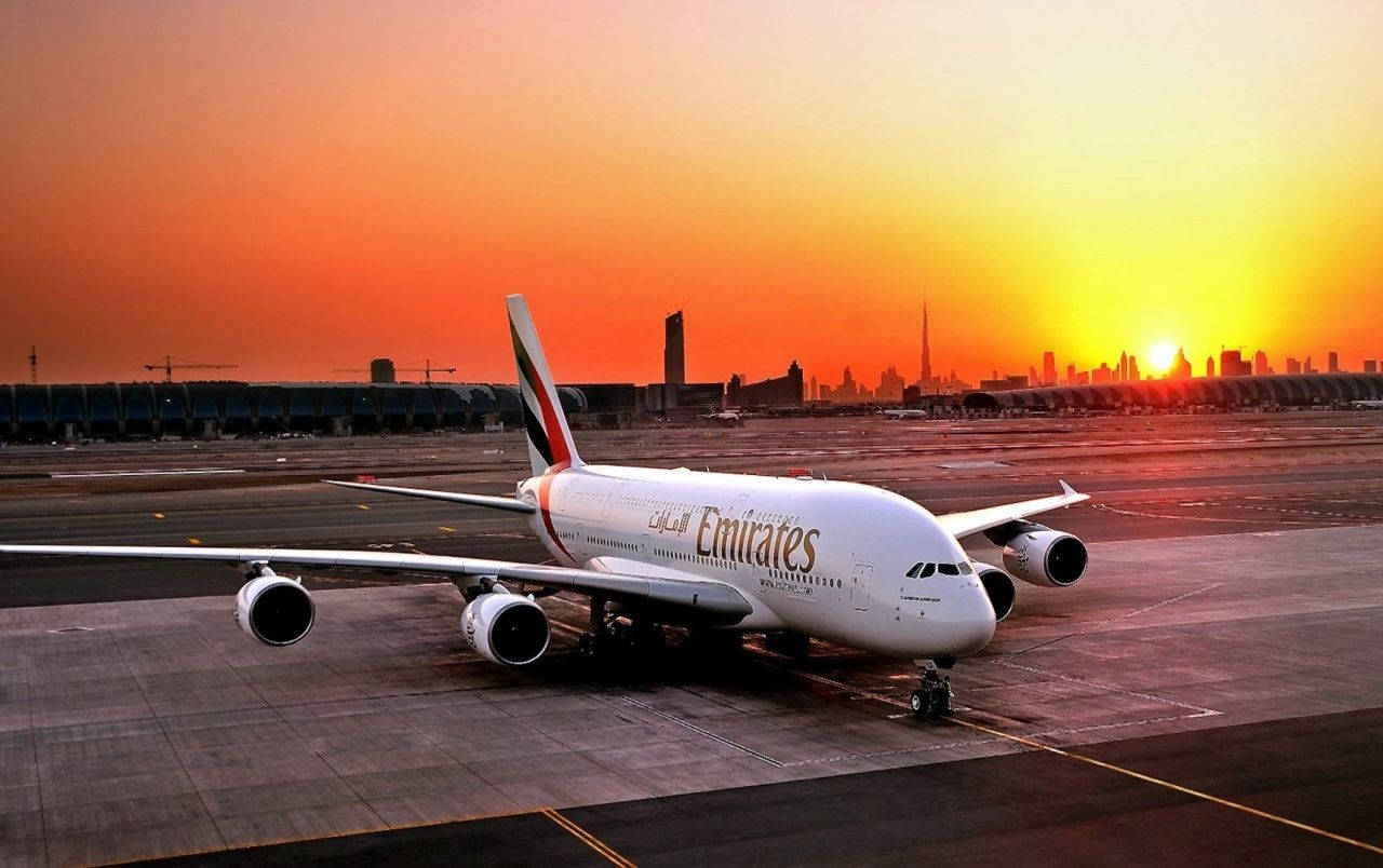 Emirates A380 και Γραφικό Ηλιοβασίλεμα Ταπετσαρία