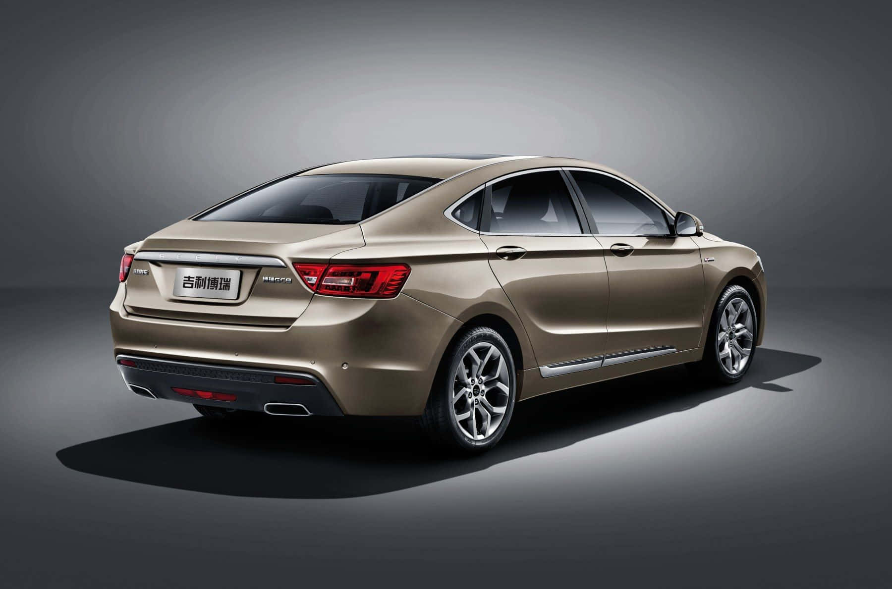 Κομψό Geely Sedan σε Κίνηση Ταπετσαρία