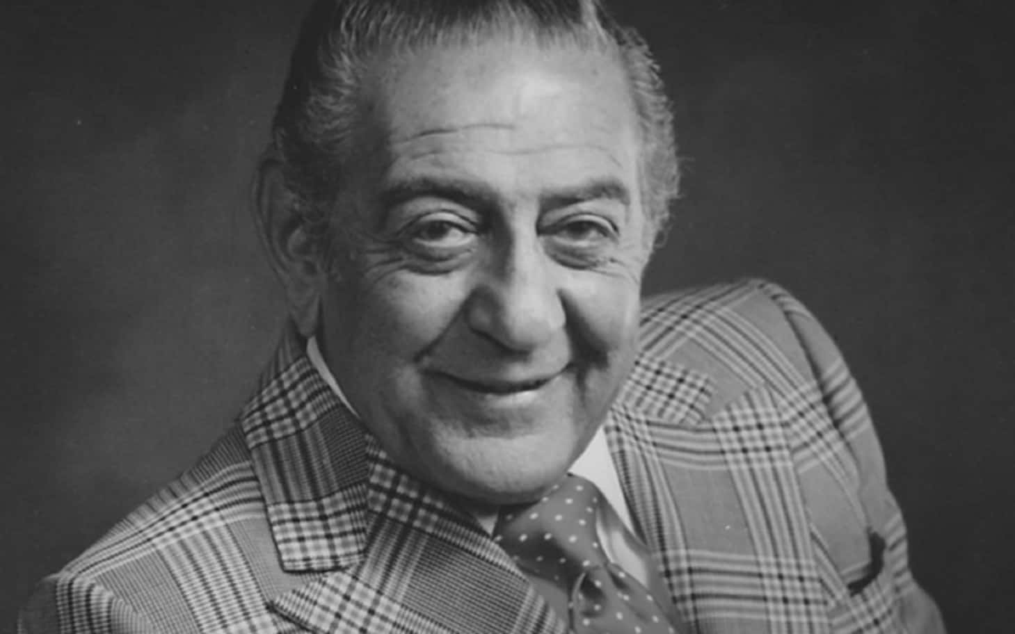 Λεζάντα: Θρυλικός Μουσικός Μαέστρος - Guy Lombardo σε Ασπρόμαυρο Ταπετσαρία