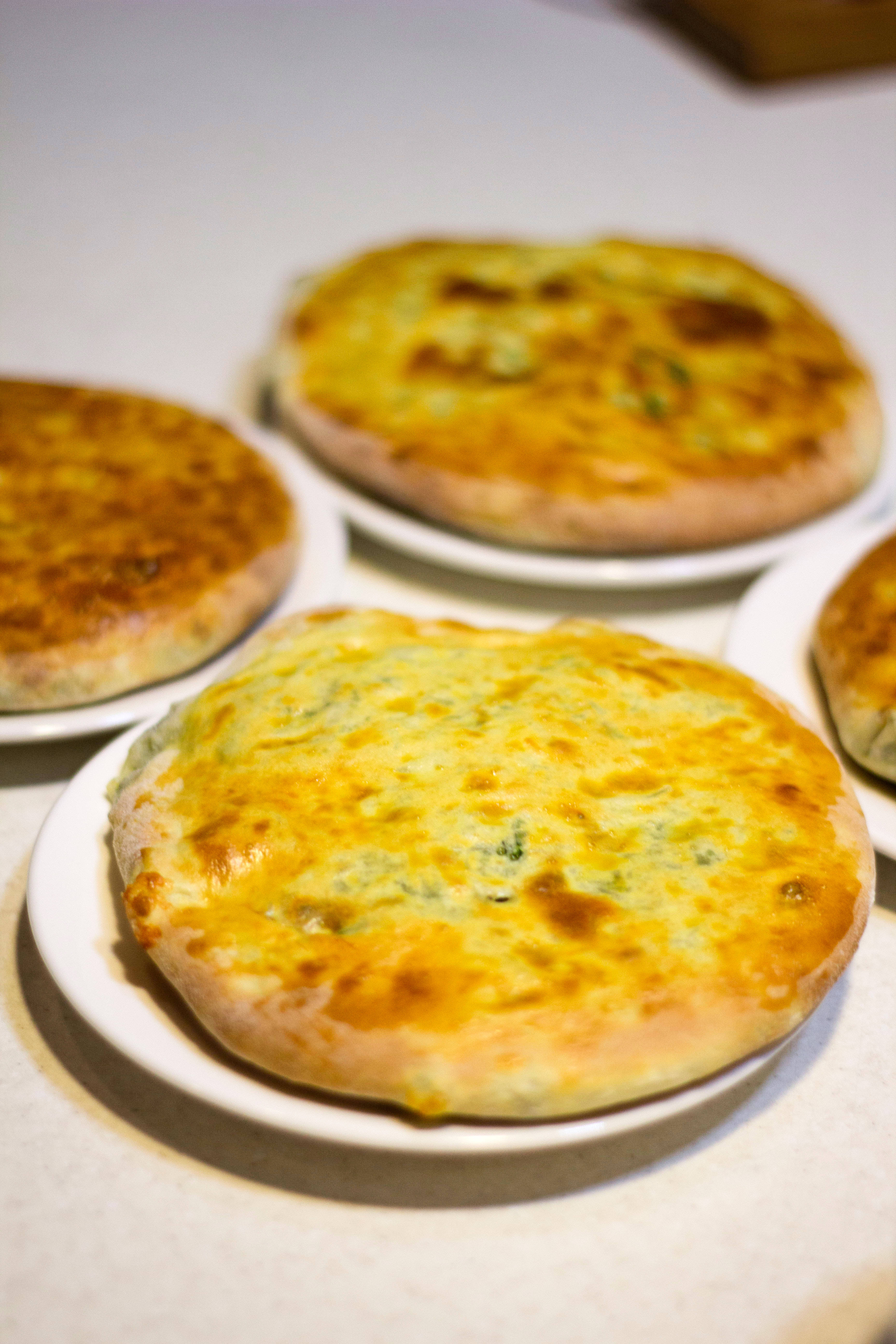 Διάφορα ψημένα ψωμιά Imeretian Khachapuri Ταπετσαρία