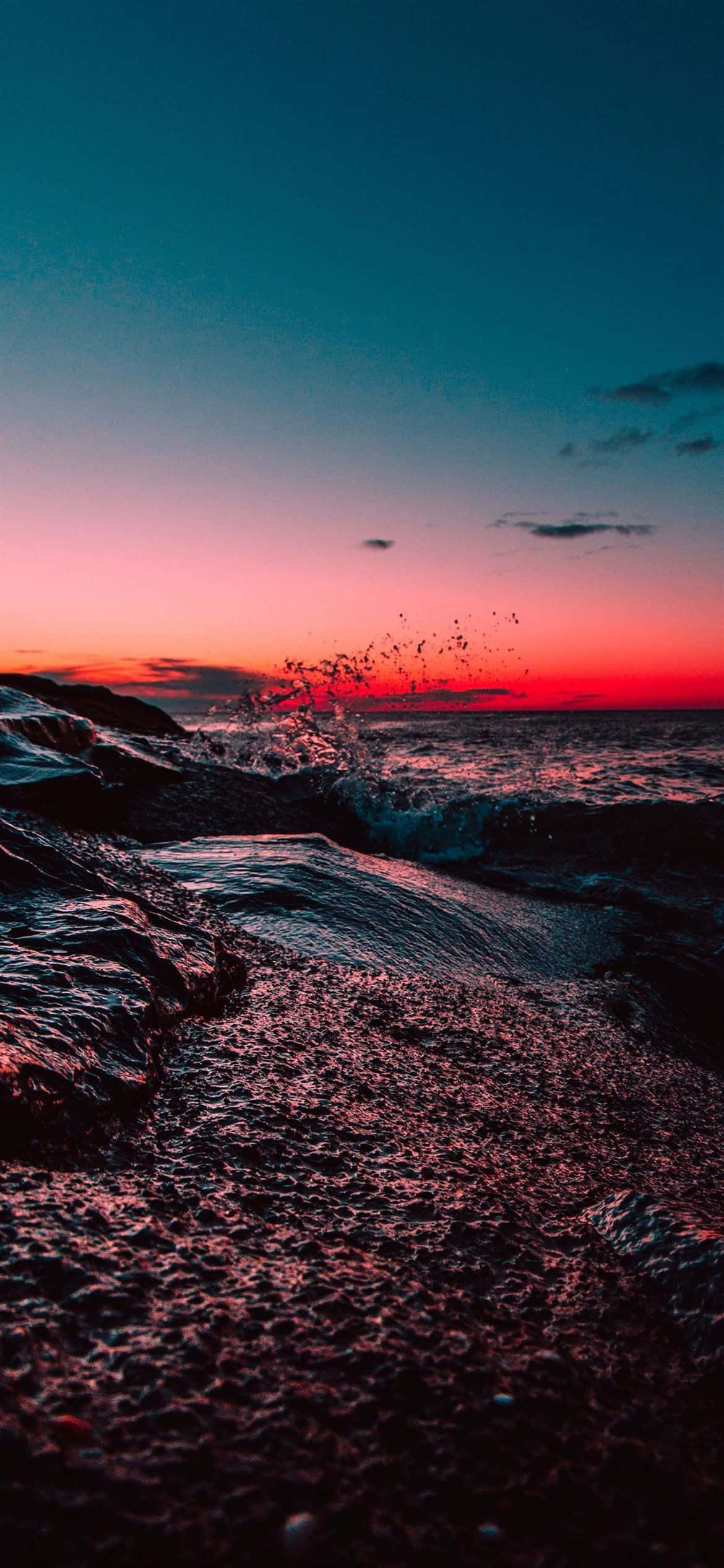 Μεγαλοπρέπεια σε όλο της το μεγαλείο. Το iPhone 12 Pro. Ταπετσαρία