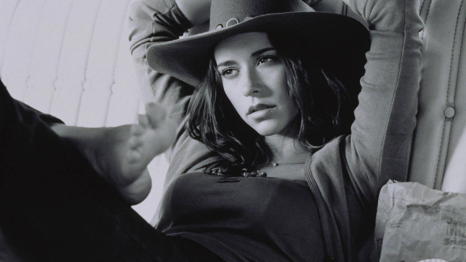 Jennifer Love Hewitt σε Ασπρόμαυρο Ταπετσαρία