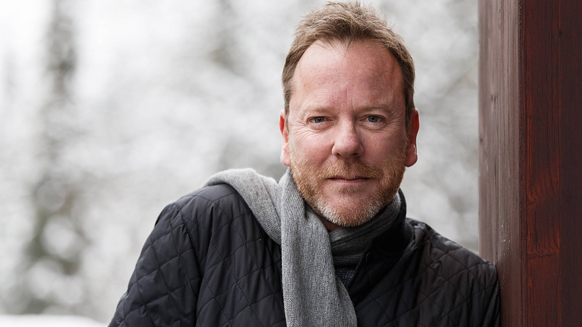 Kiefer Sutherland στο Whistler Village του Καναδά Ταπετσαρία