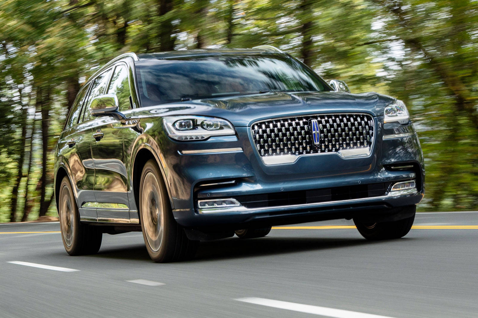 Lincoln Navigator Στον Δρόμο — Αυτοκίνητα Ταπετσαρία