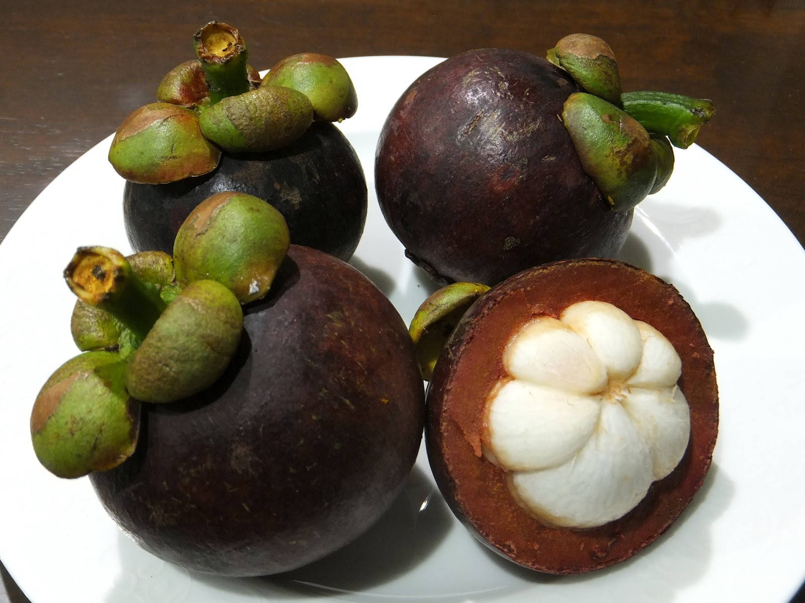 Λαχταριστό φρούτο Mangosteen από την Κόστα Ρίκα Ταπετσαρία