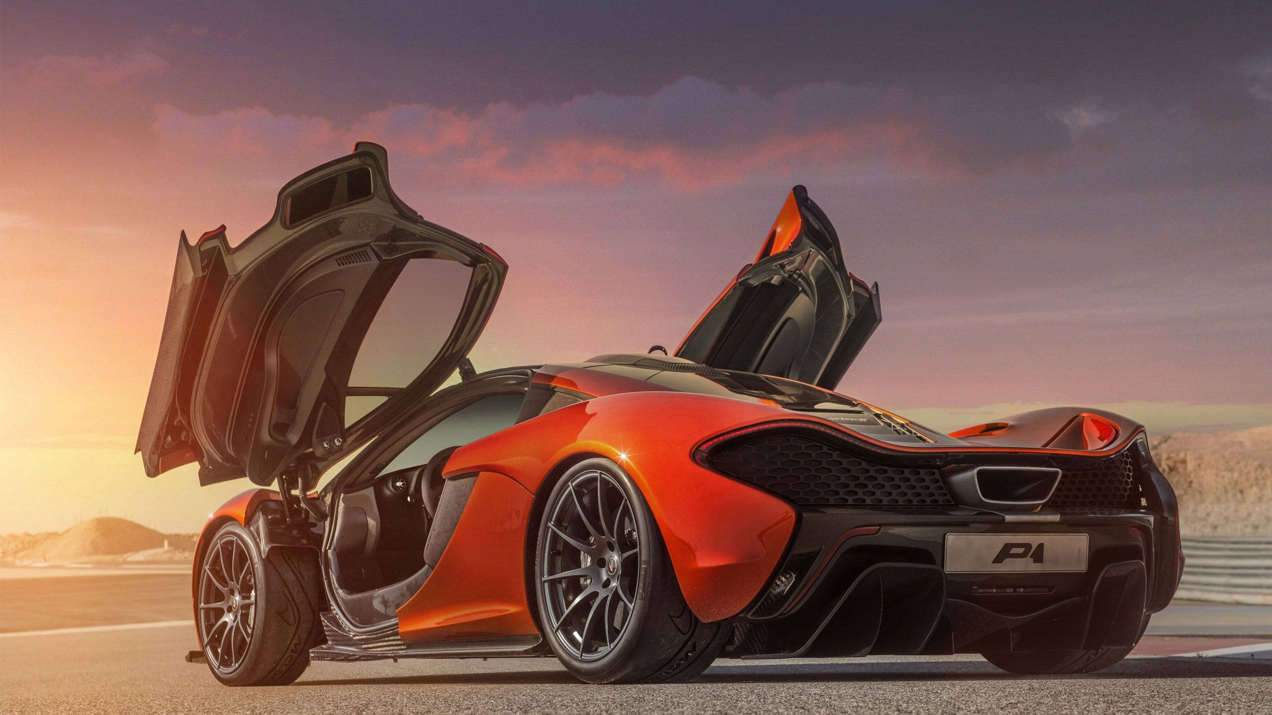 Πολύ Ωραία Αυτοκίνητα McLaren Volcano Ταπετσαρία