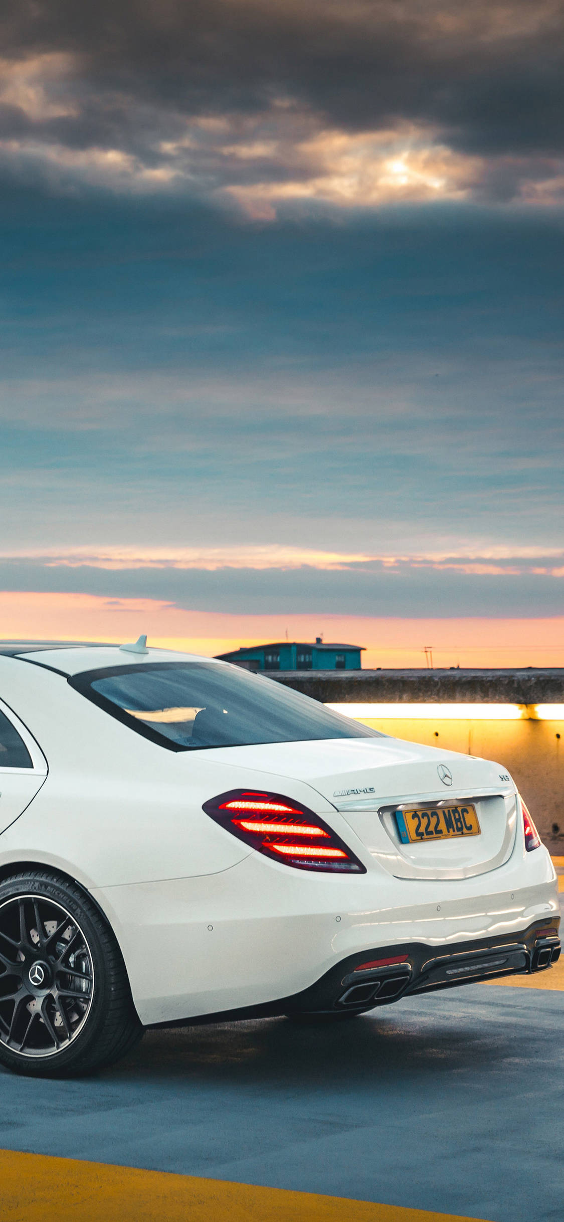Λευκό Πίσω Μέρος Mercedes Benz iPhone Ταπετσαρία
