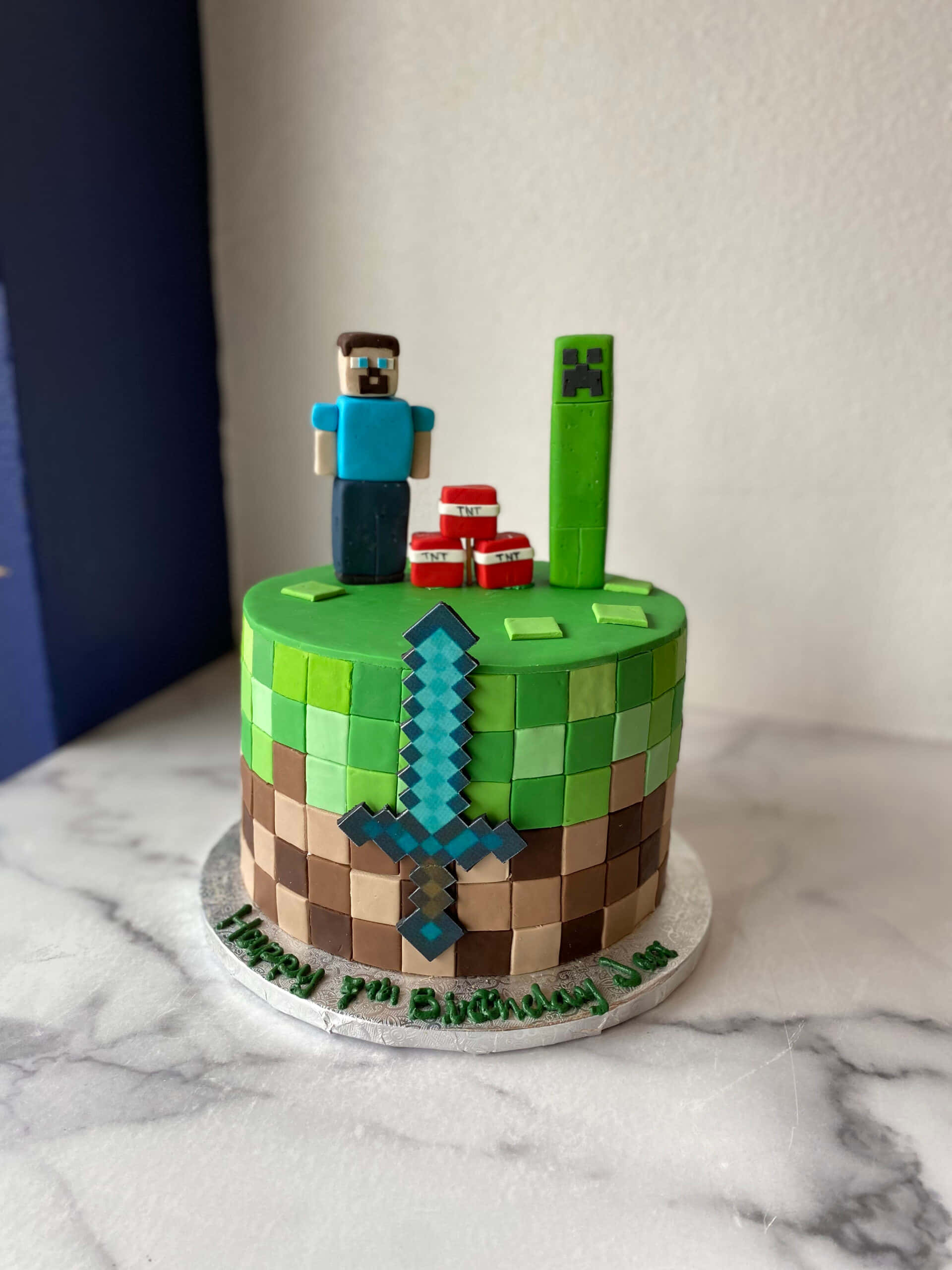 Μια Ποικιλία από Μοναδικές Τούρτες Minecraft για να Φωτίσουν Κάθε Εκδήλωση Ταπετσαρία