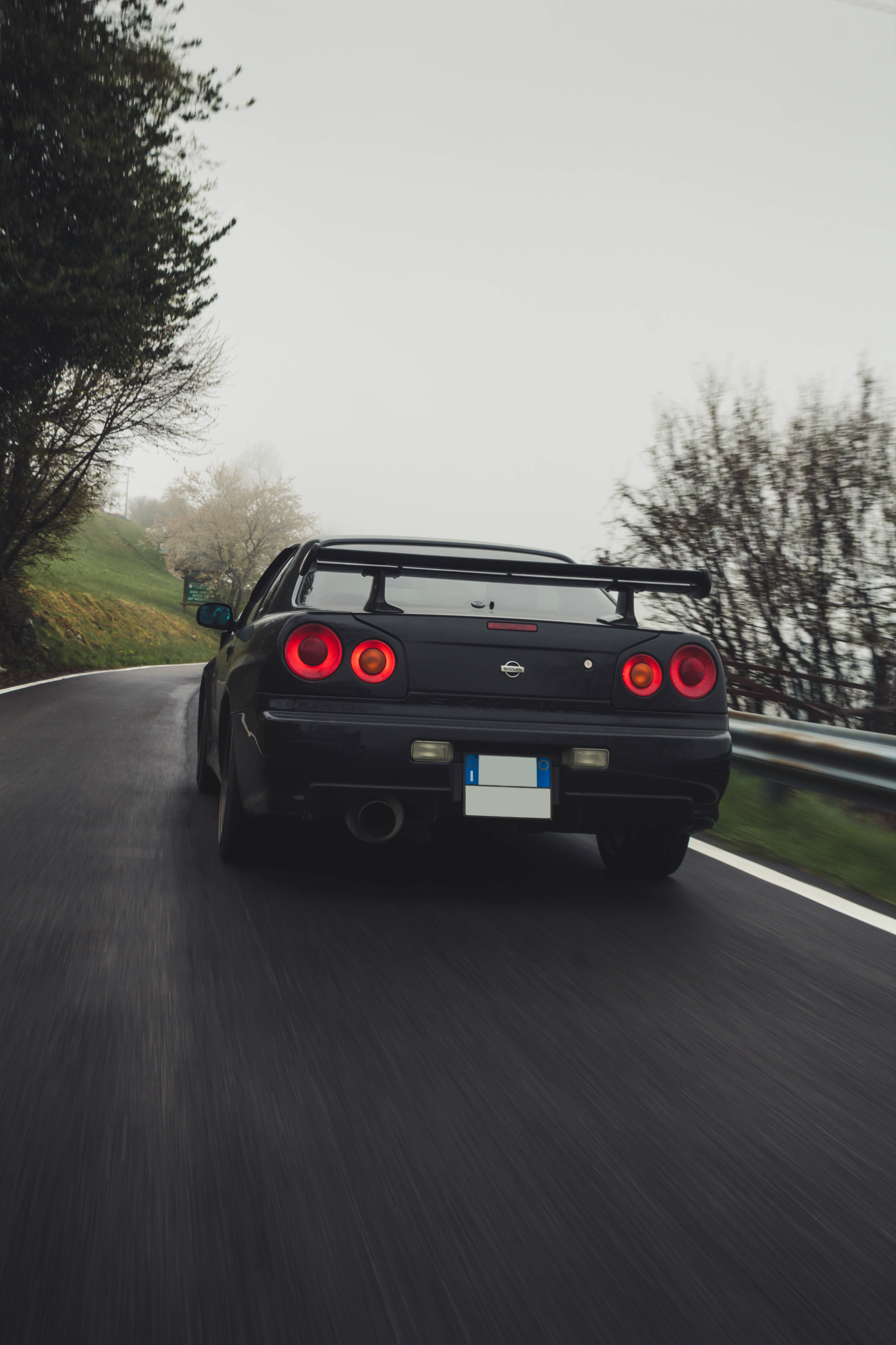 Nissan Skyline GTR R34 Ομιχλώδης Δρόμος Ταπετσαρία