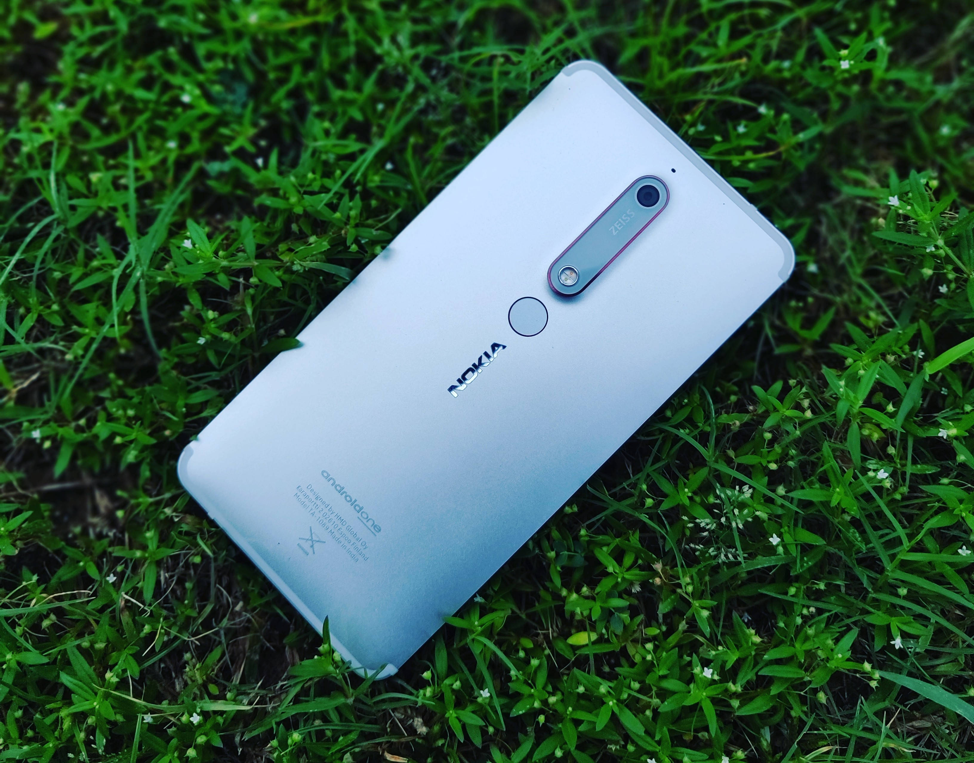 Σιδερένιο μπλε Nokia 6.1 πίσω όψη Ταπετσαρία