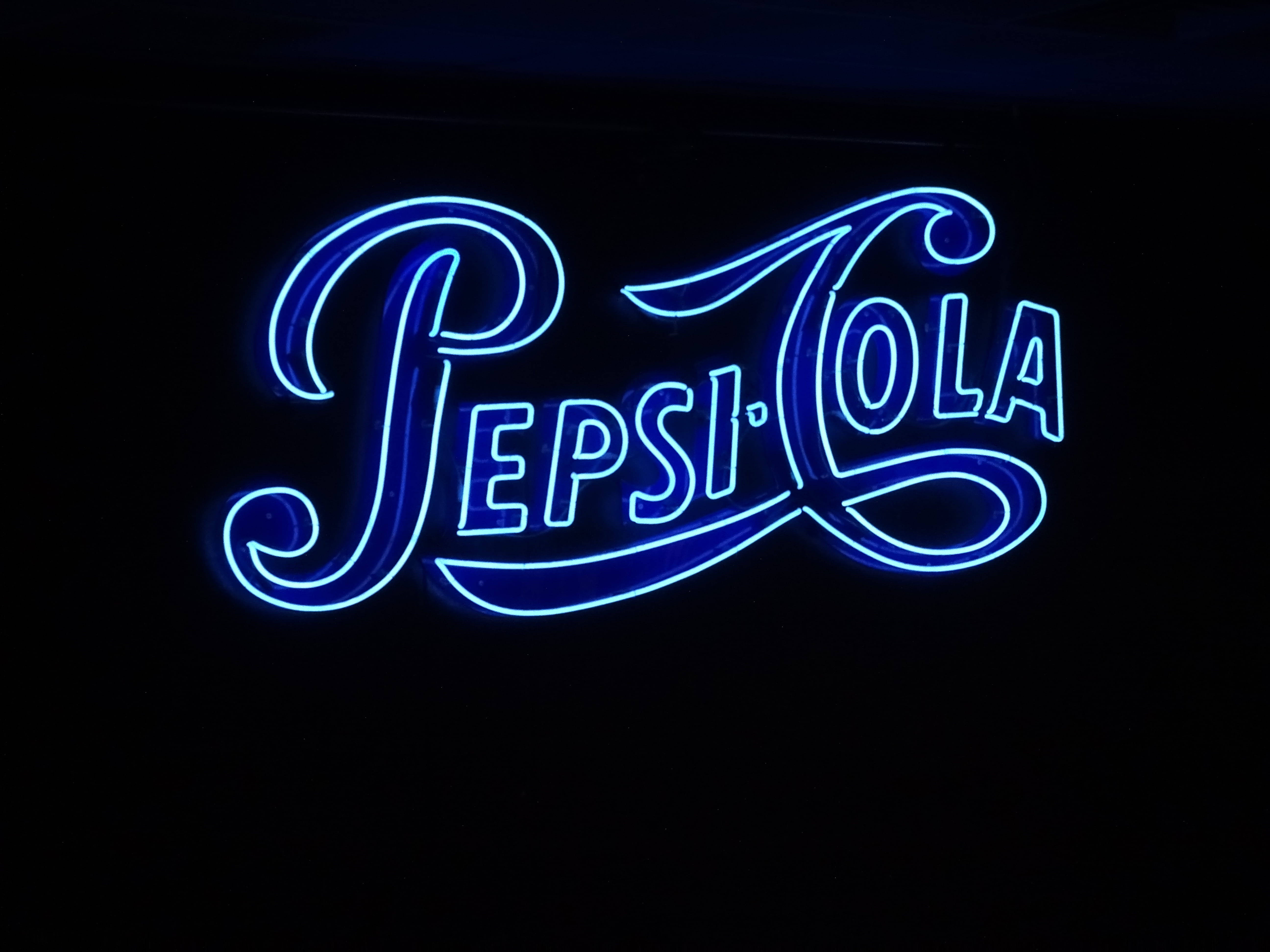Αισθητική φωτεινή επιγραφή νέον Pepsi Cola για φορητό υπολογιστή Ταπετσαρία