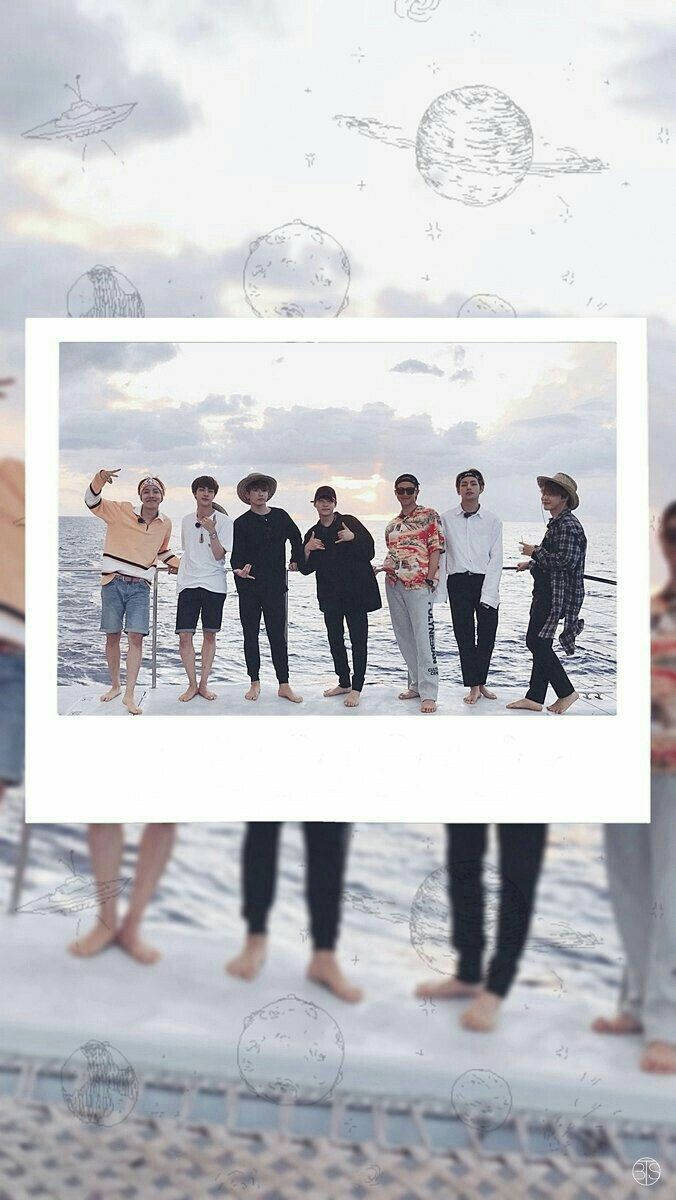 Αισθητική Polaroid BTS σε Γιοτ Ταπετσαρία