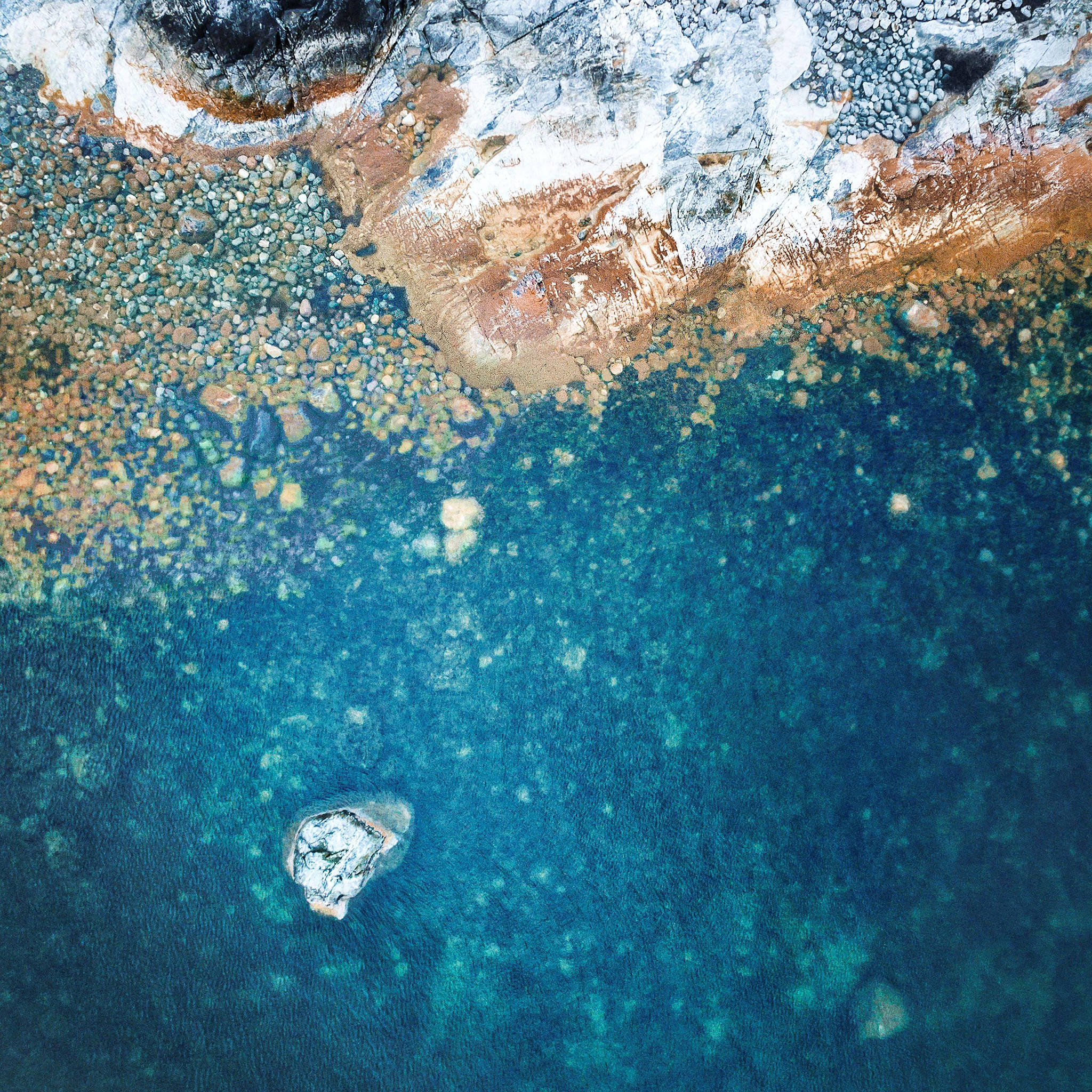 Αισθητικό Rocky Lake για iPad Ταπετσαρία