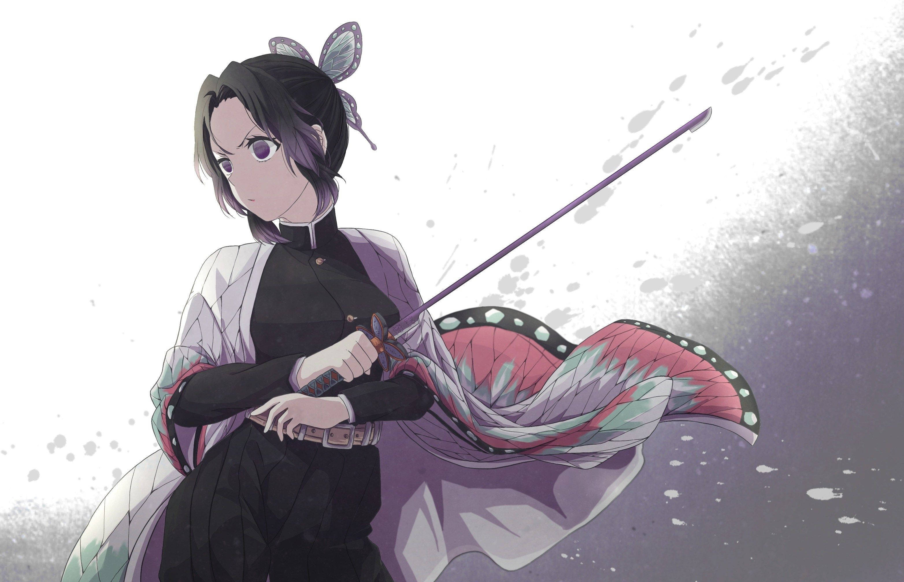 Η Shinobu από το Demon Slayer κραδαίνει γενναία το σπαθί της Ταπετσαρία