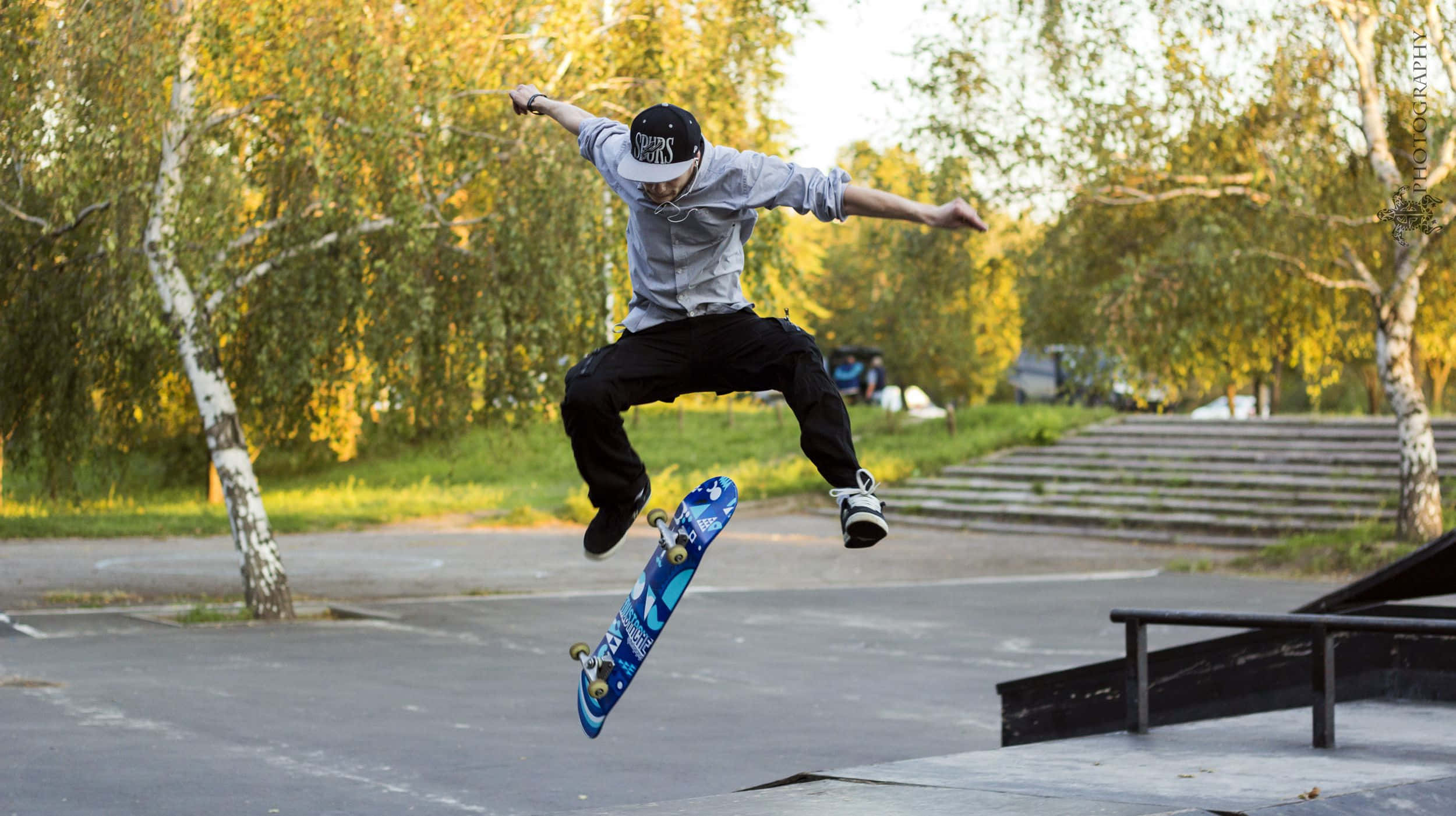 "Κάνε skate με τους δικούς σου όρους και κάνε μια δήλωση που δεν μοιάζει με καμία άλλη." Ταπετσαρία