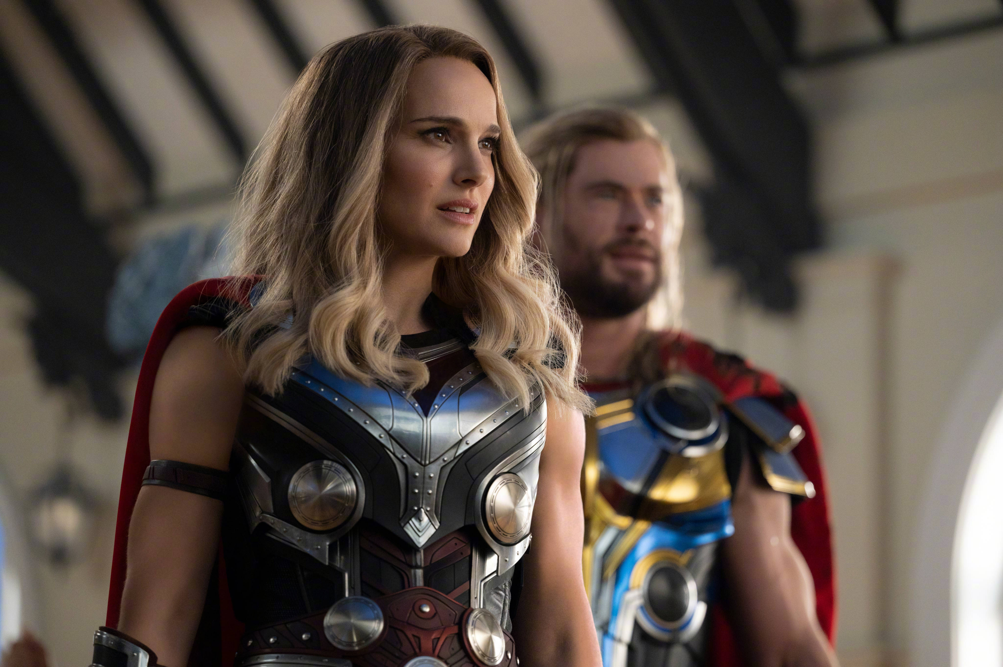 Thor Love And Thunder Κυρία Θορ Ταπετσαρία