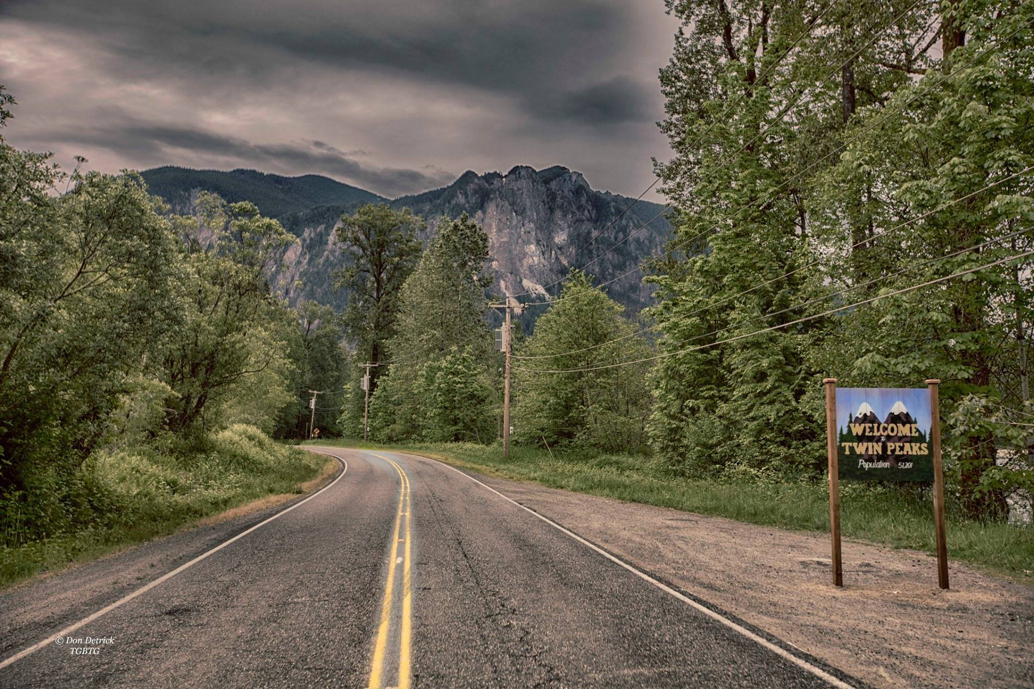 Δρόμος Twin Peaks από κάτω Ταπετσαρία
