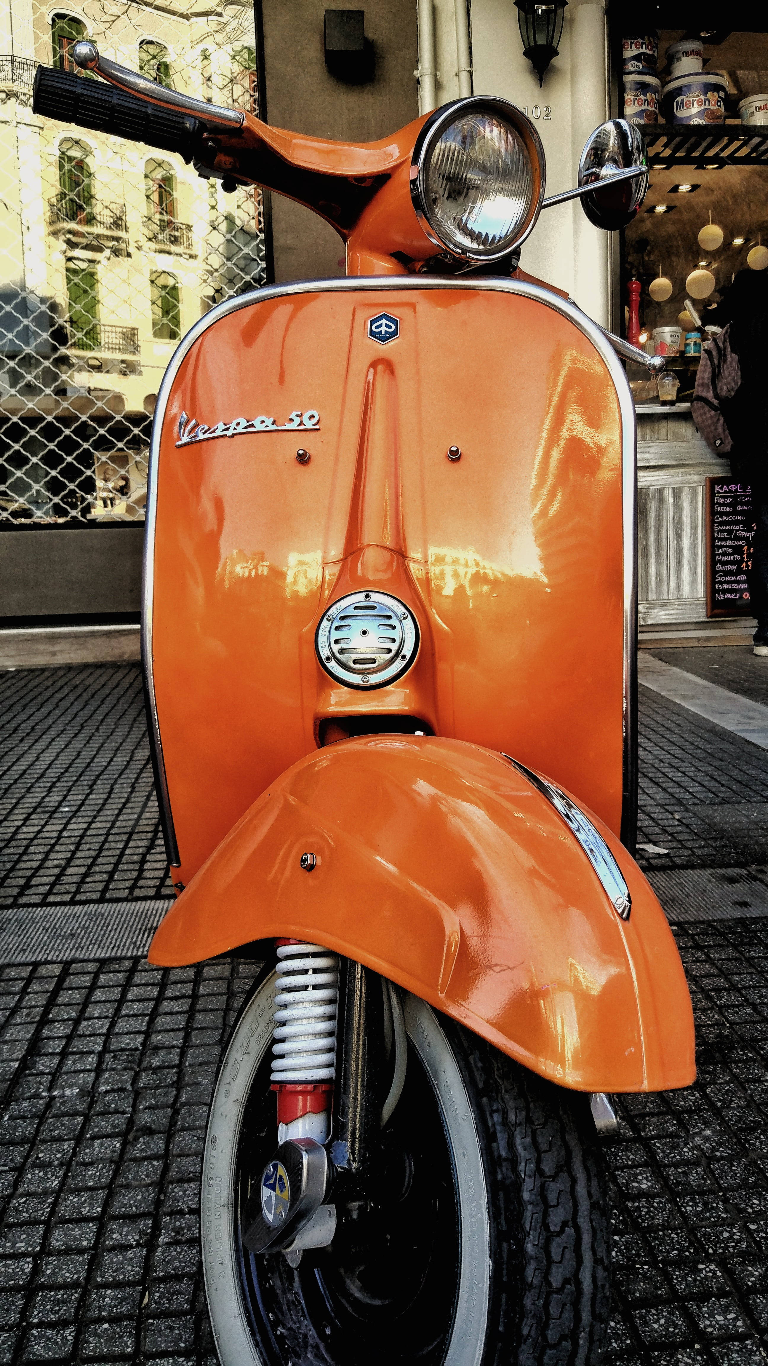 Ρετρό Αισθητική Πορτοκαλί Vespa 50 Ταπετσαρία