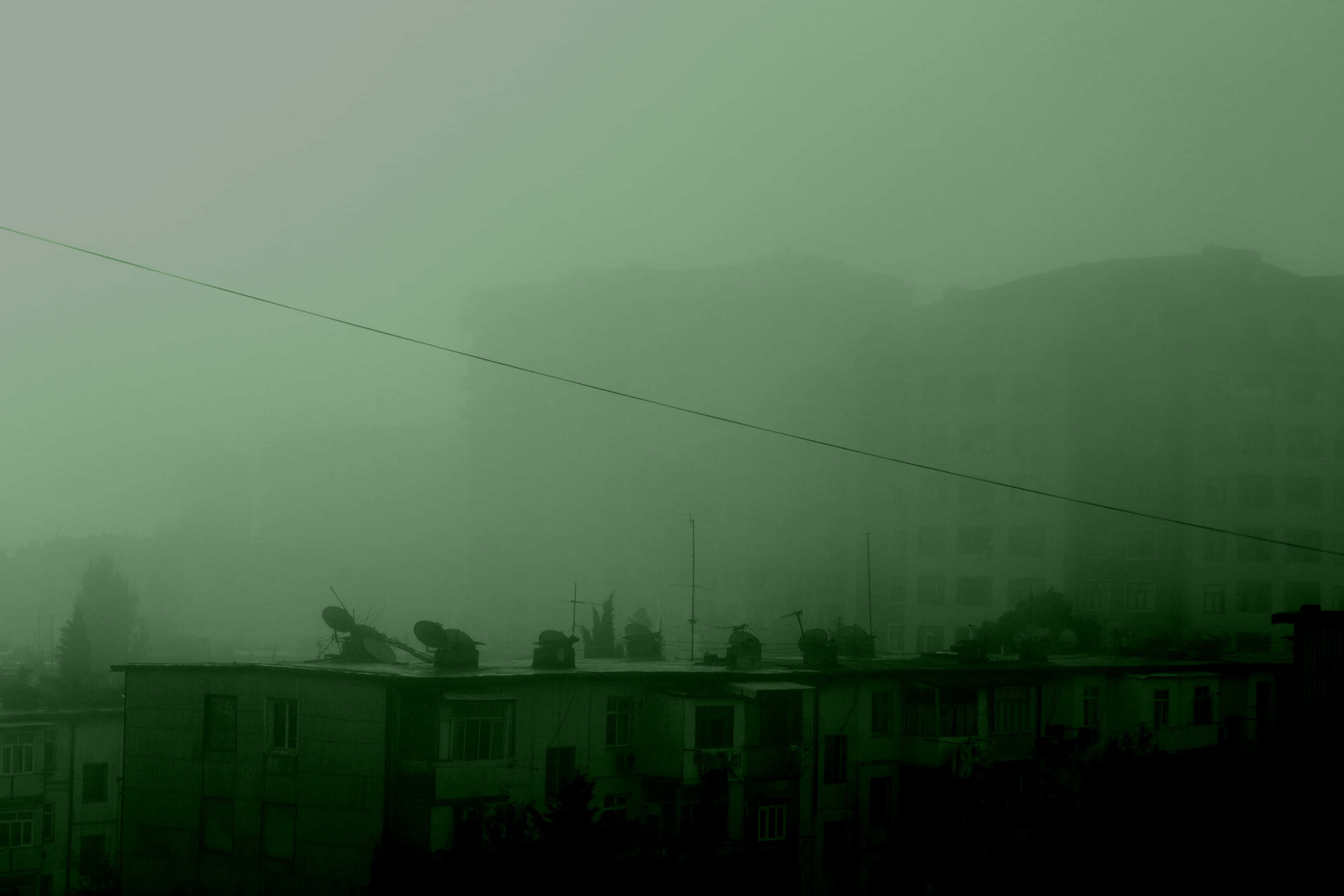 Ένα όμορφο σκούρο πράσινο αισθητικό Ταπετσαρία