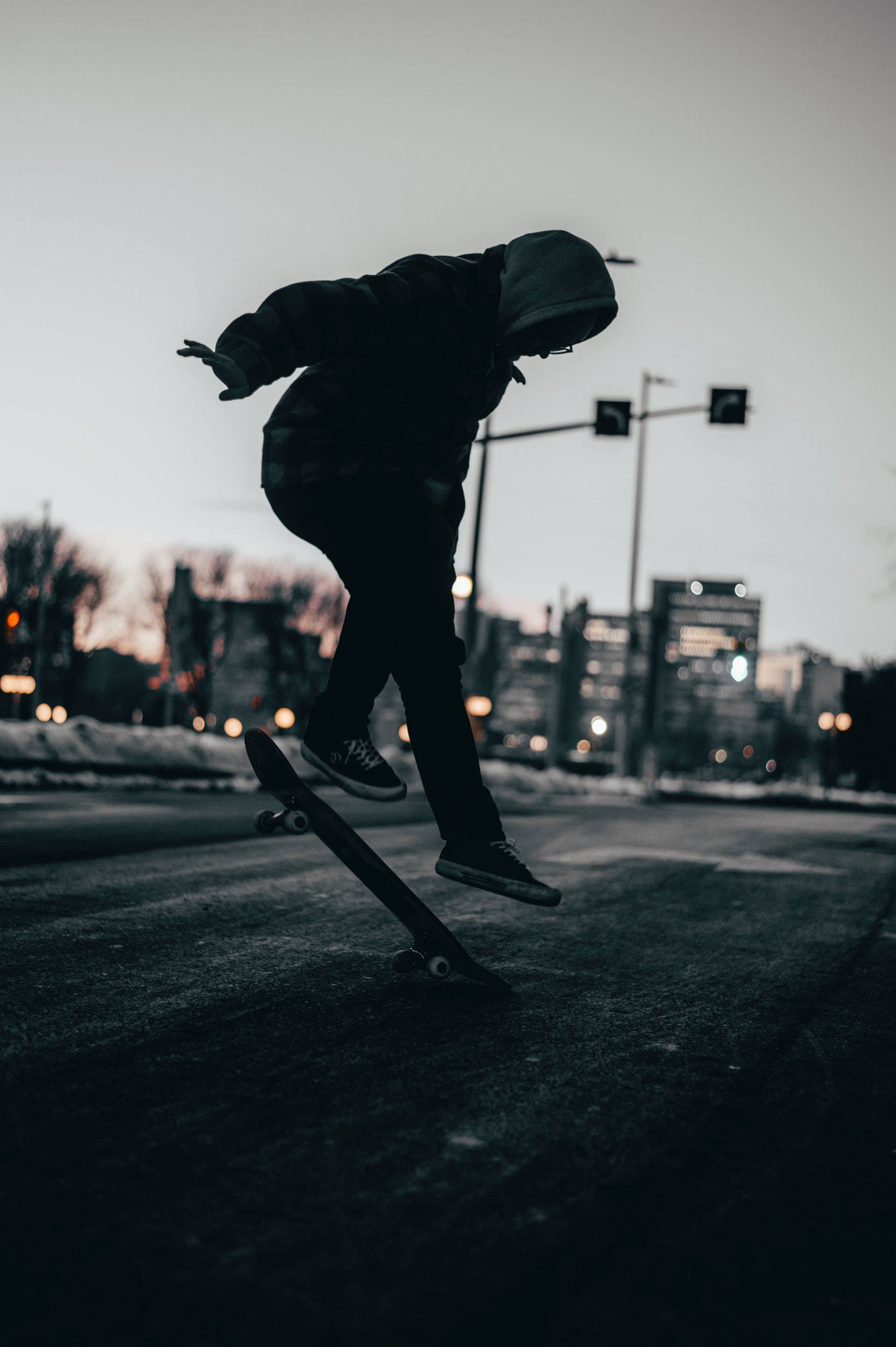 Αγόρι Σκέιτερ Κάνει Heelflip Ταπετσαρία