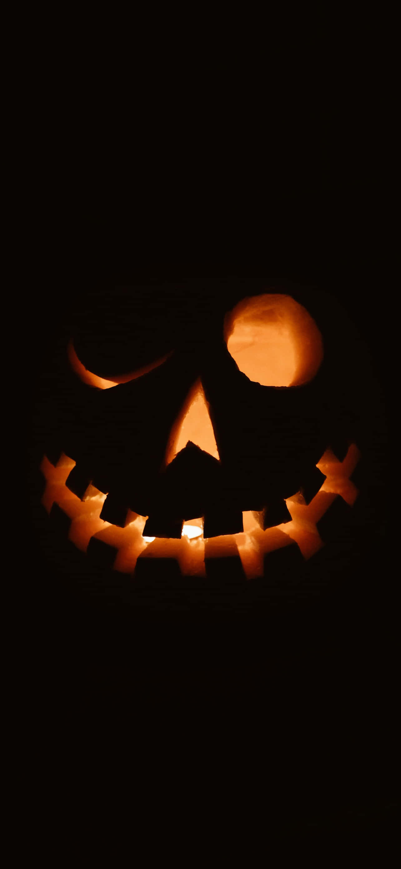 Απλό Σκοτεινό Φόντο iPhone Halloween Ταπετσαρία