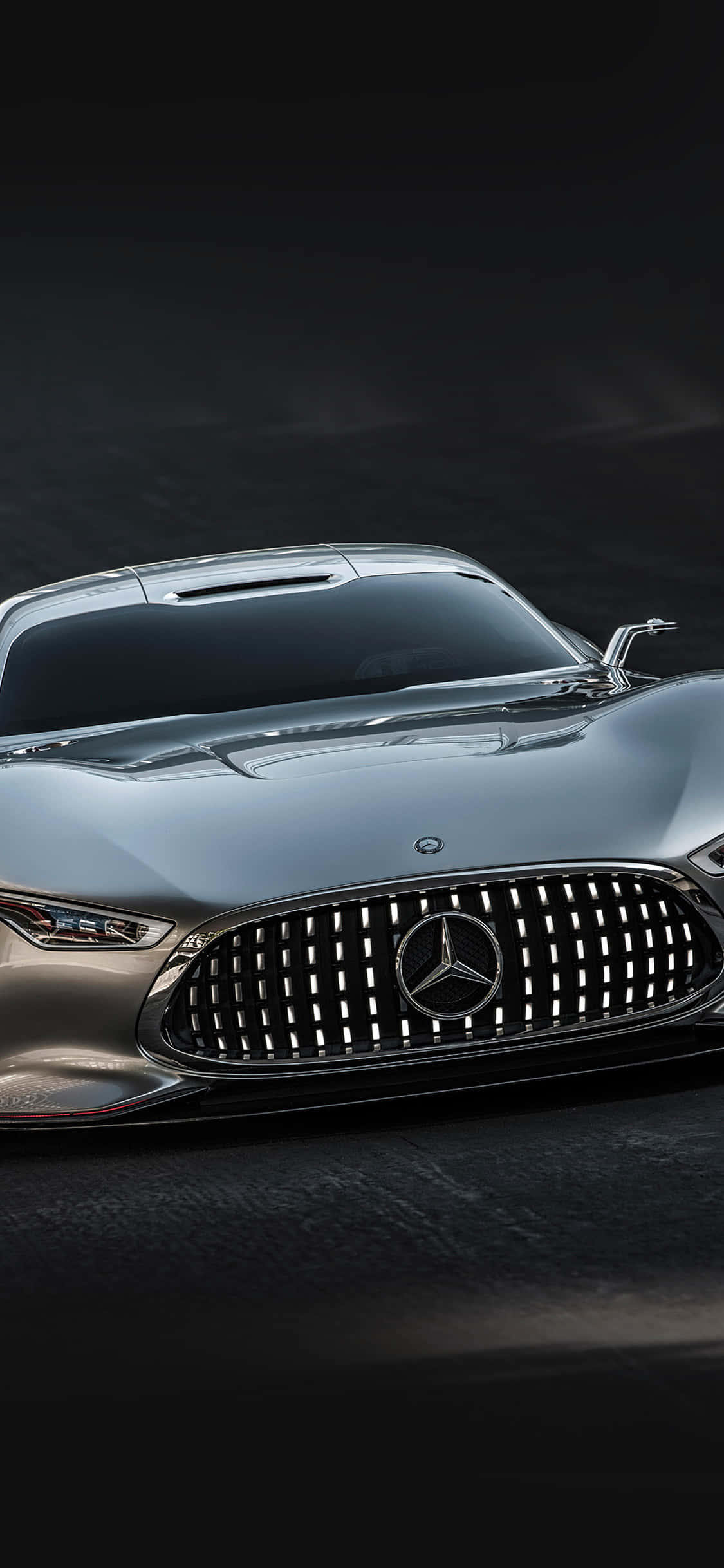 Ασημί iPhone Xs Mercedes Amg φόντο με αντανάκλαση Ταπετσαρία
