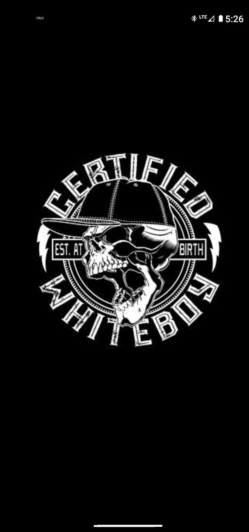 Λογότυπο Certified White Boy σε Σκούρο Φόντο Ταπετσαρία