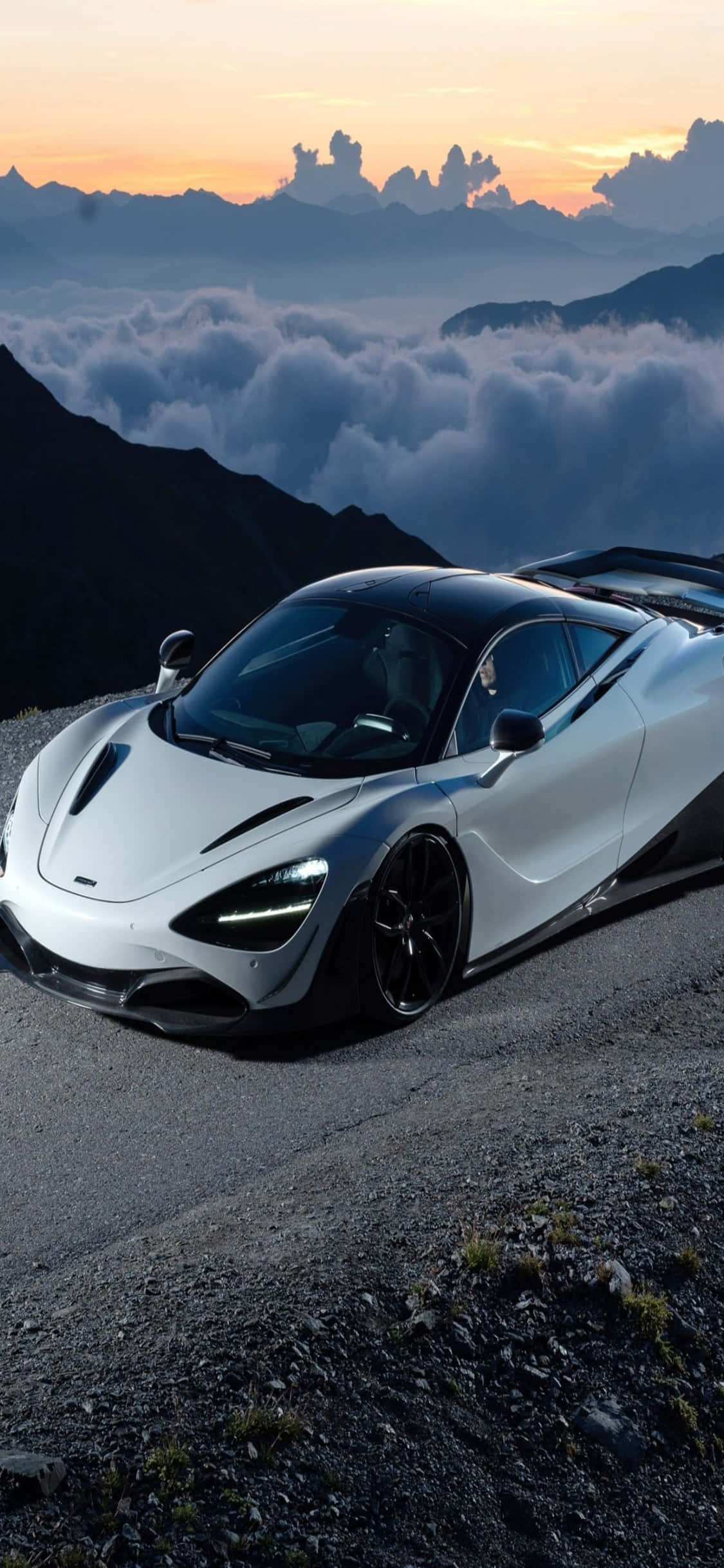 Ο Ταχύτερος Συνδυασμός Τεχνολογίας - iPhone Xs και McLaren 720s Ταπετσαρία