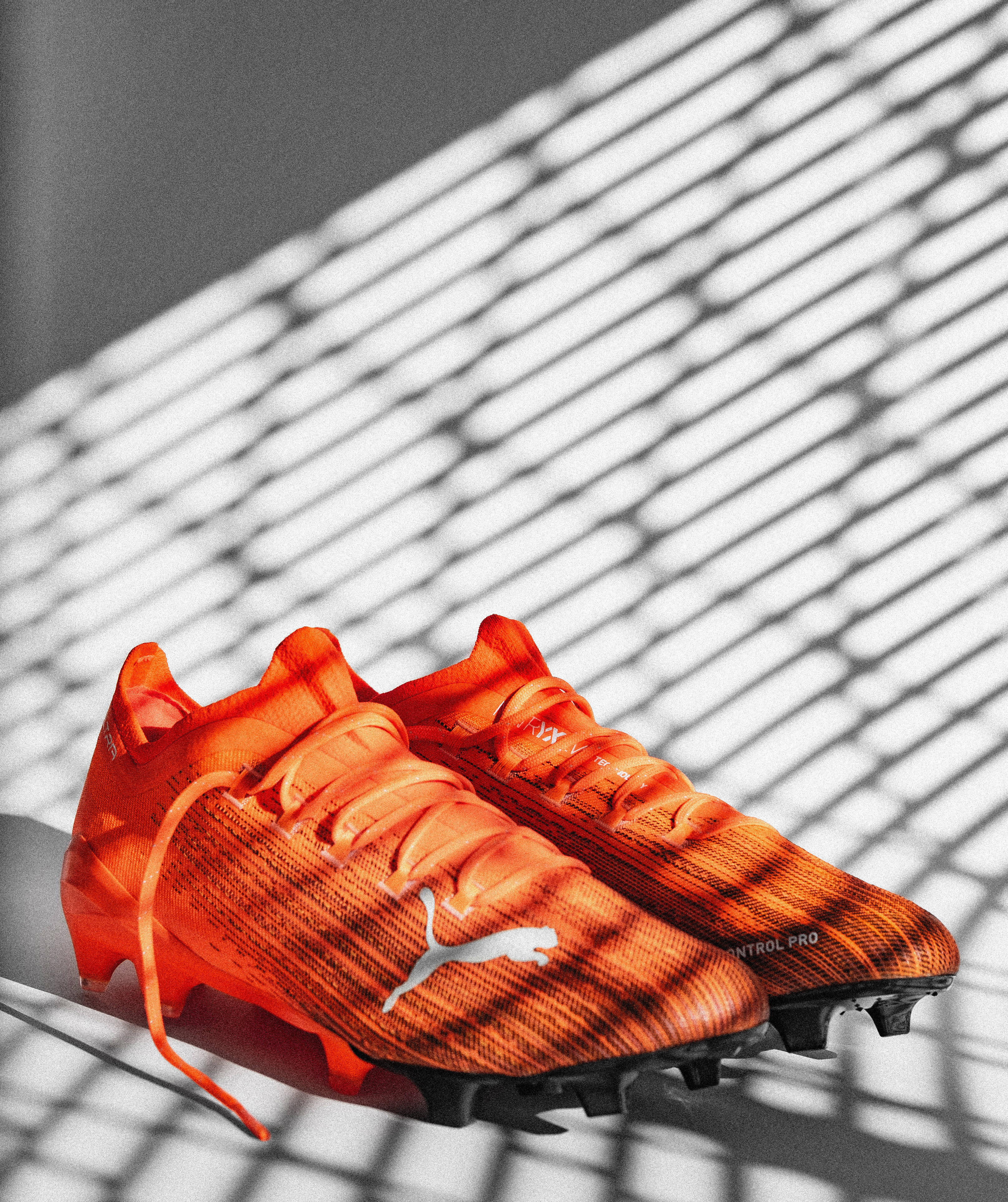 Πορτοκαλί Puma Ultra 1.1 Ταπετσαρία
