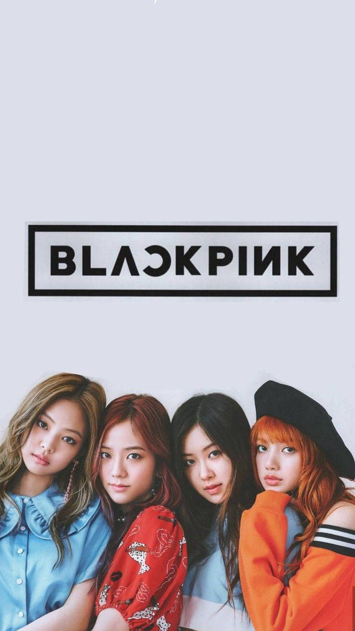 Blackpink wallpaper με μέλη σε λευκό φόντο και λογότυπο — Blackpink Ταπετσαρία