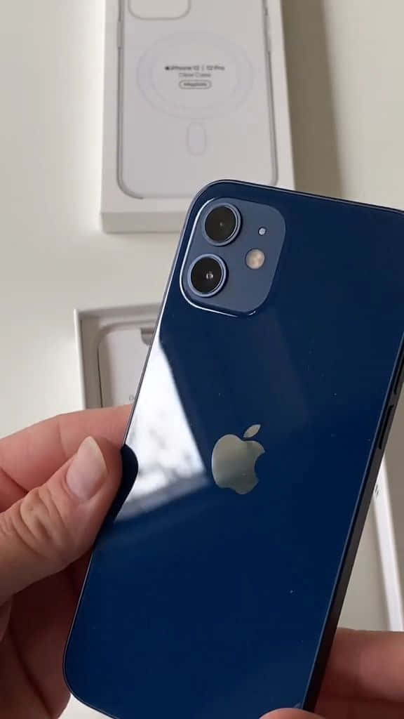 Το κομψό, πολύχρωμο Apple iPhone 12 Ταπετσαρία