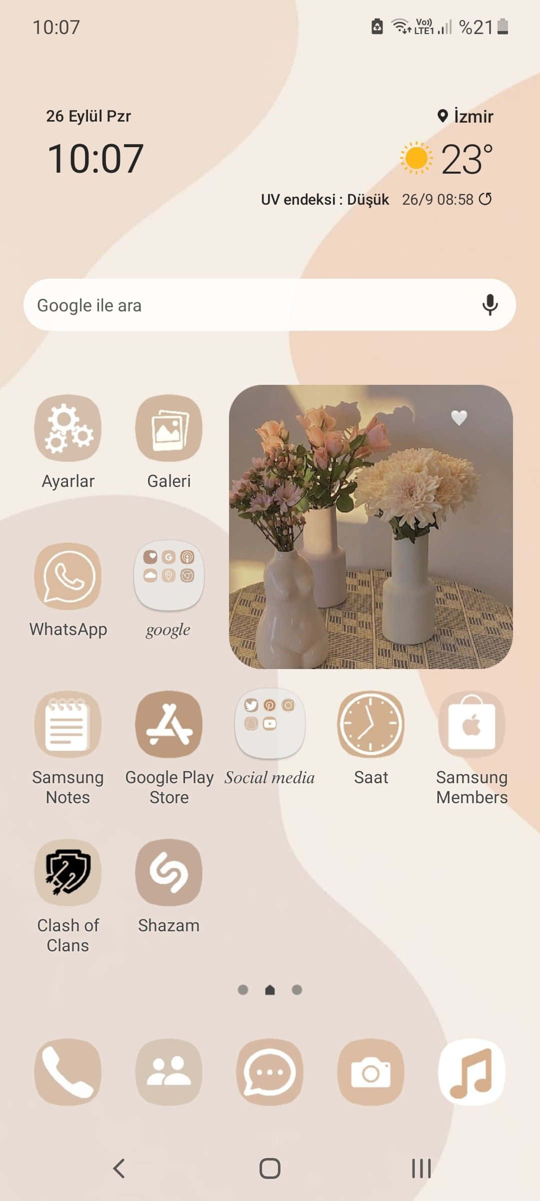 Φωτίστε τη μέρα σας με τα Αισθητικά μας Widgets Ταπετσαρία