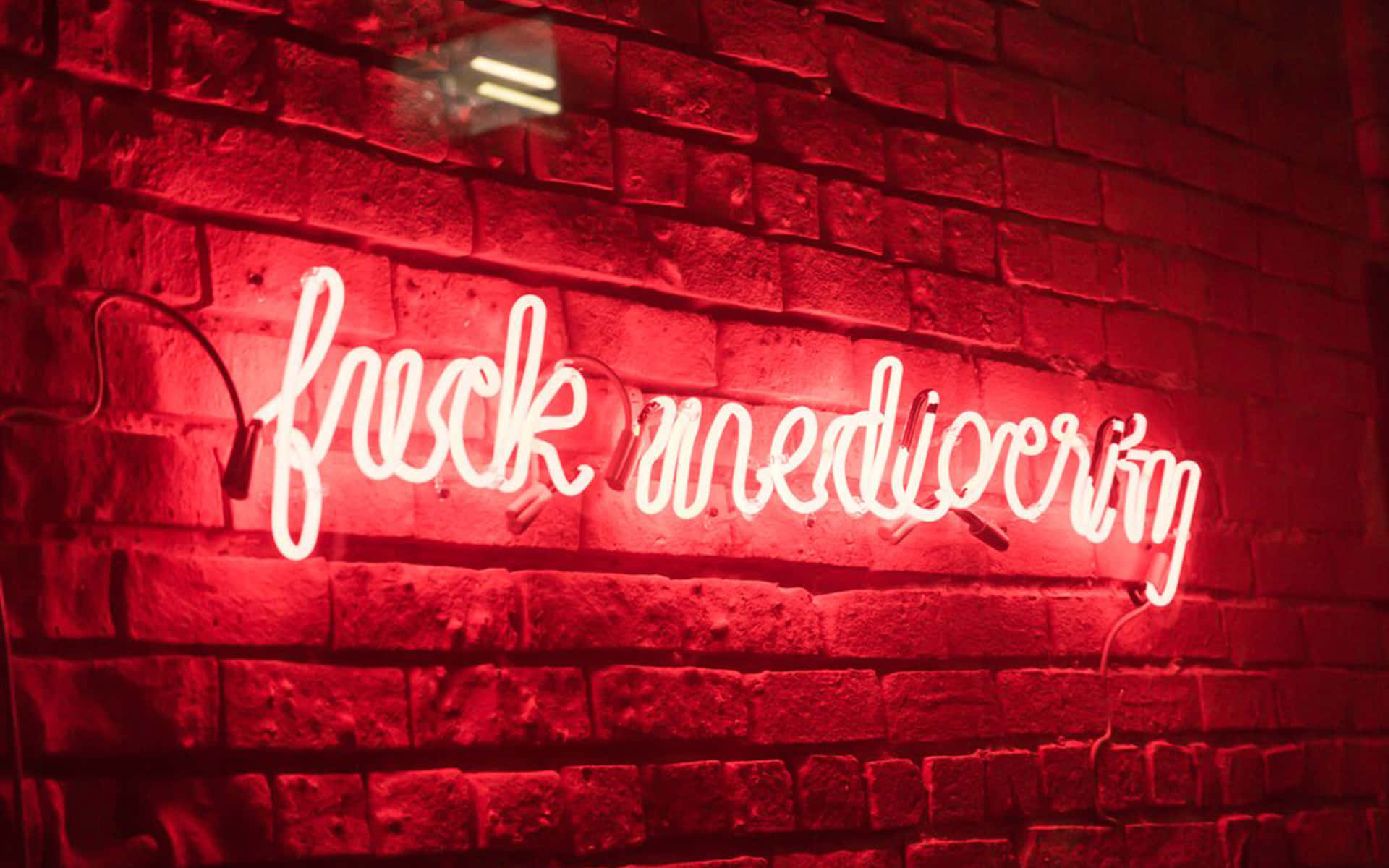 Φωτίστε τον κόσμο σας με αυτή τη ζωντανή Neon Red Αισθητική! Ταπετσαρία