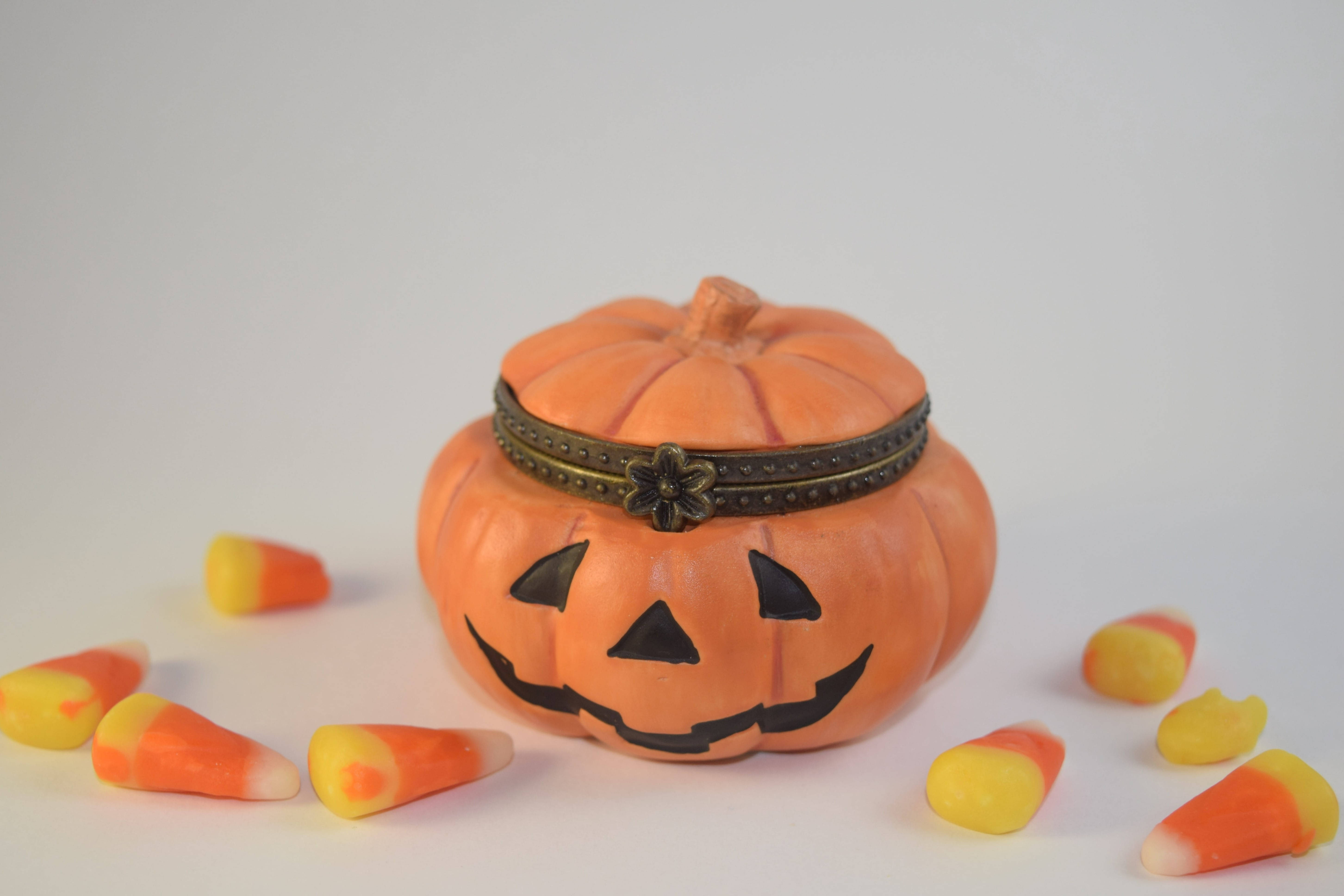 Χαριτωμένο Βαζάκι με Καραμέλες Halloween Ταπετσαρία