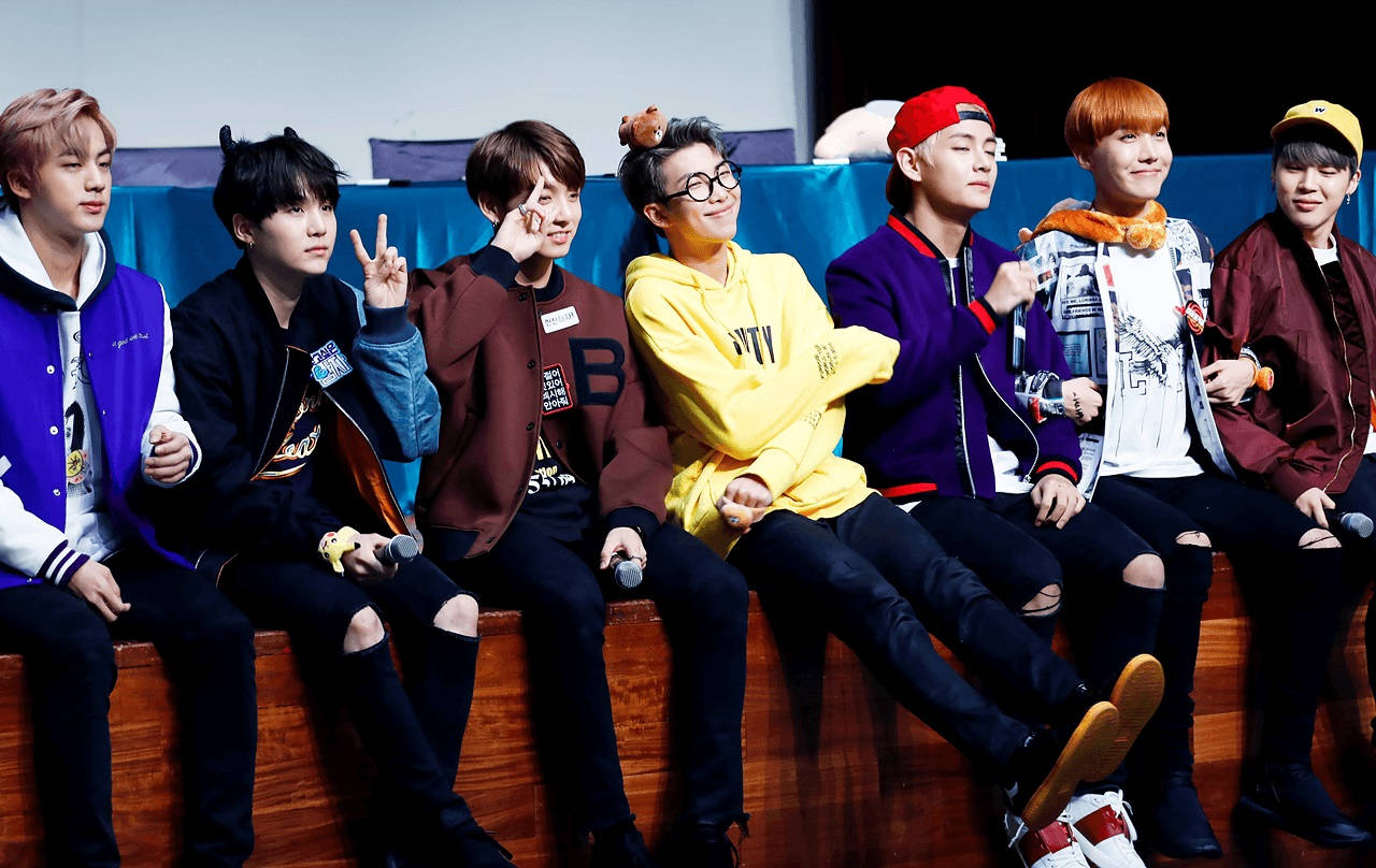 Χαριτωμένοι BTS σε Fanmeet Ταπετσαρία